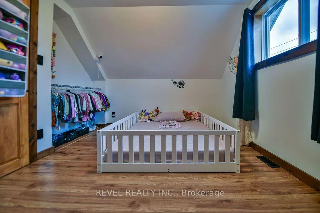 Photo 27 of 583 Maclean Drive, Timmins, TNW - Upper Melrose — HOMEH
