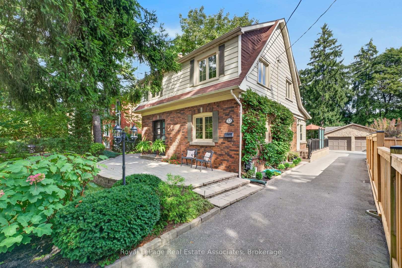 Photo 29 of 33 Ben Machree Drive, Mississauga, Port Credit — HOMEH