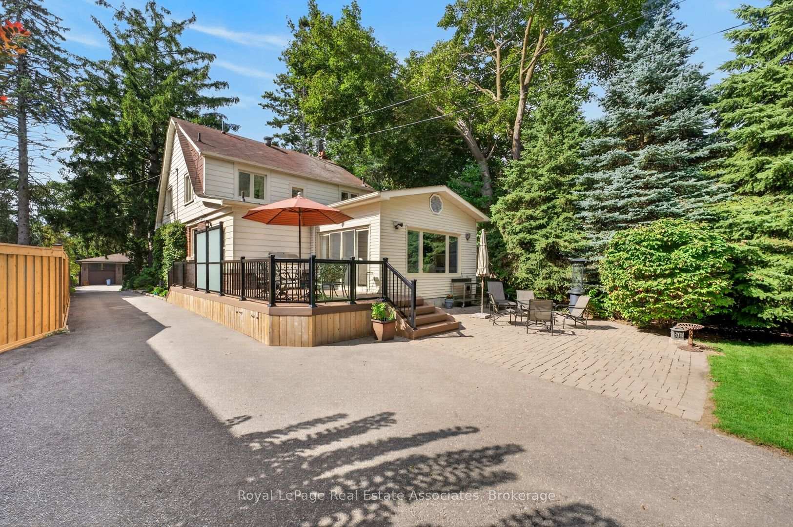 Photo 35 of 33 Ben Machree Drive, Mississauga, Port Credit — HOMEH