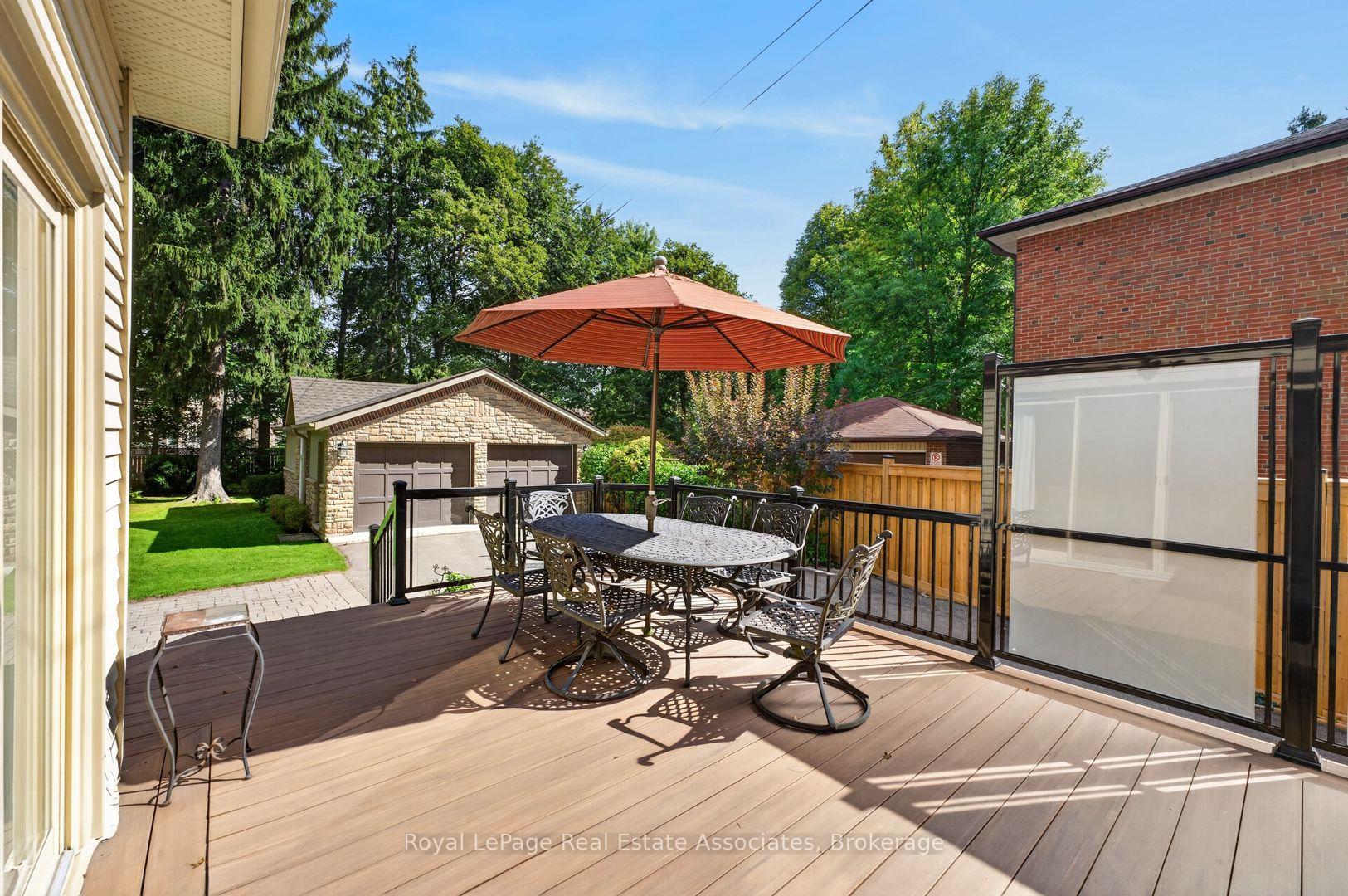 Photo 42 of 33 Ben Machree Drive, Mississauga, Port Credit — HOMEH