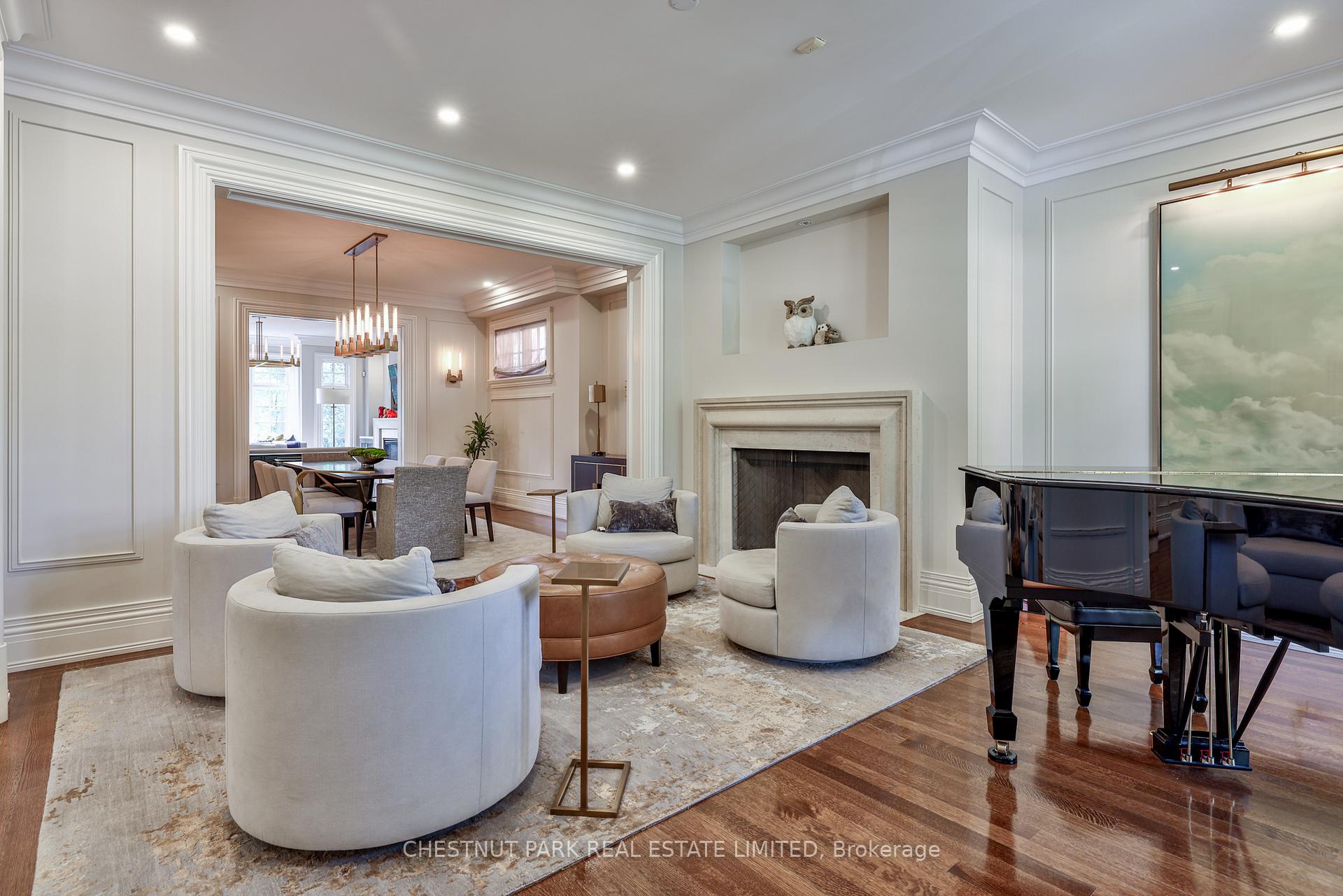 Photo 3 of 19 Whitehall Road, Toronto, Rosedale-Moore Park — HOMEH