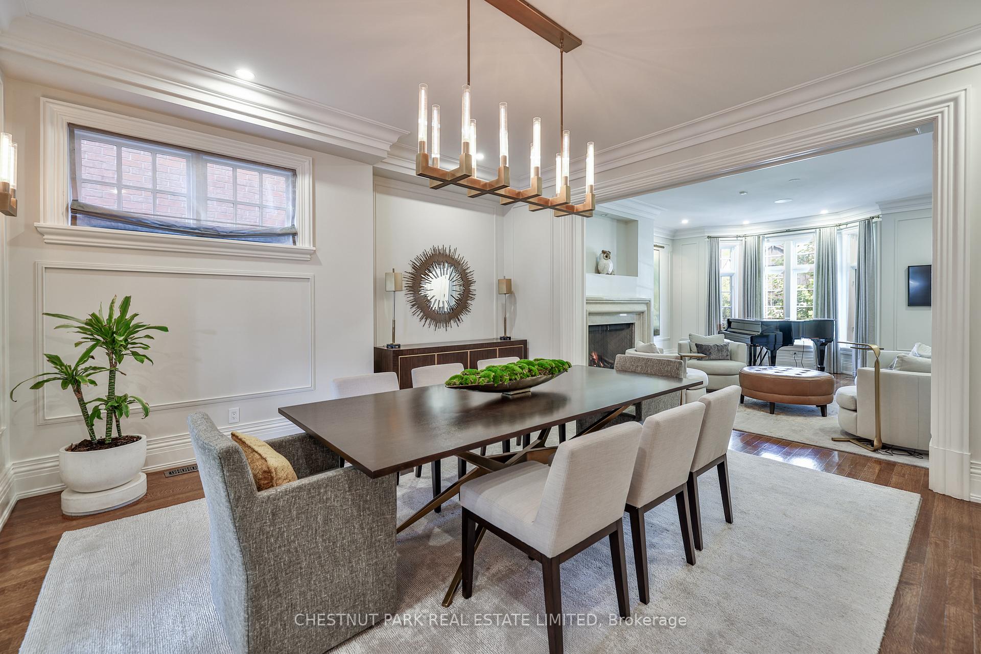 Photo 4 of 19 Whitehall Road, Toronto, Rosedale-Moore Park — HOMEH