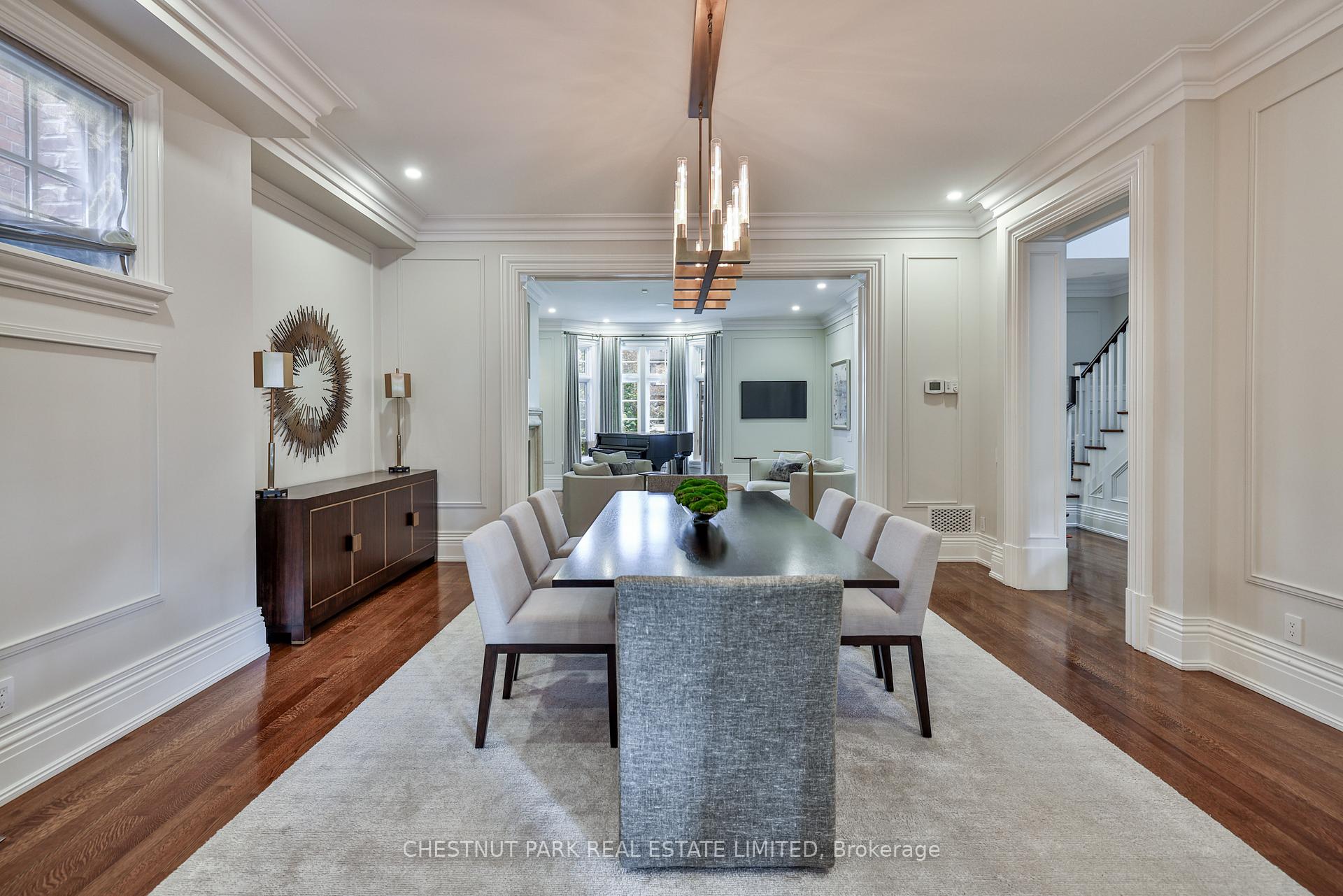 Photo 5 of 19 Whitehall Road, Toronto, Rosedale-Moore Park — HOMEH