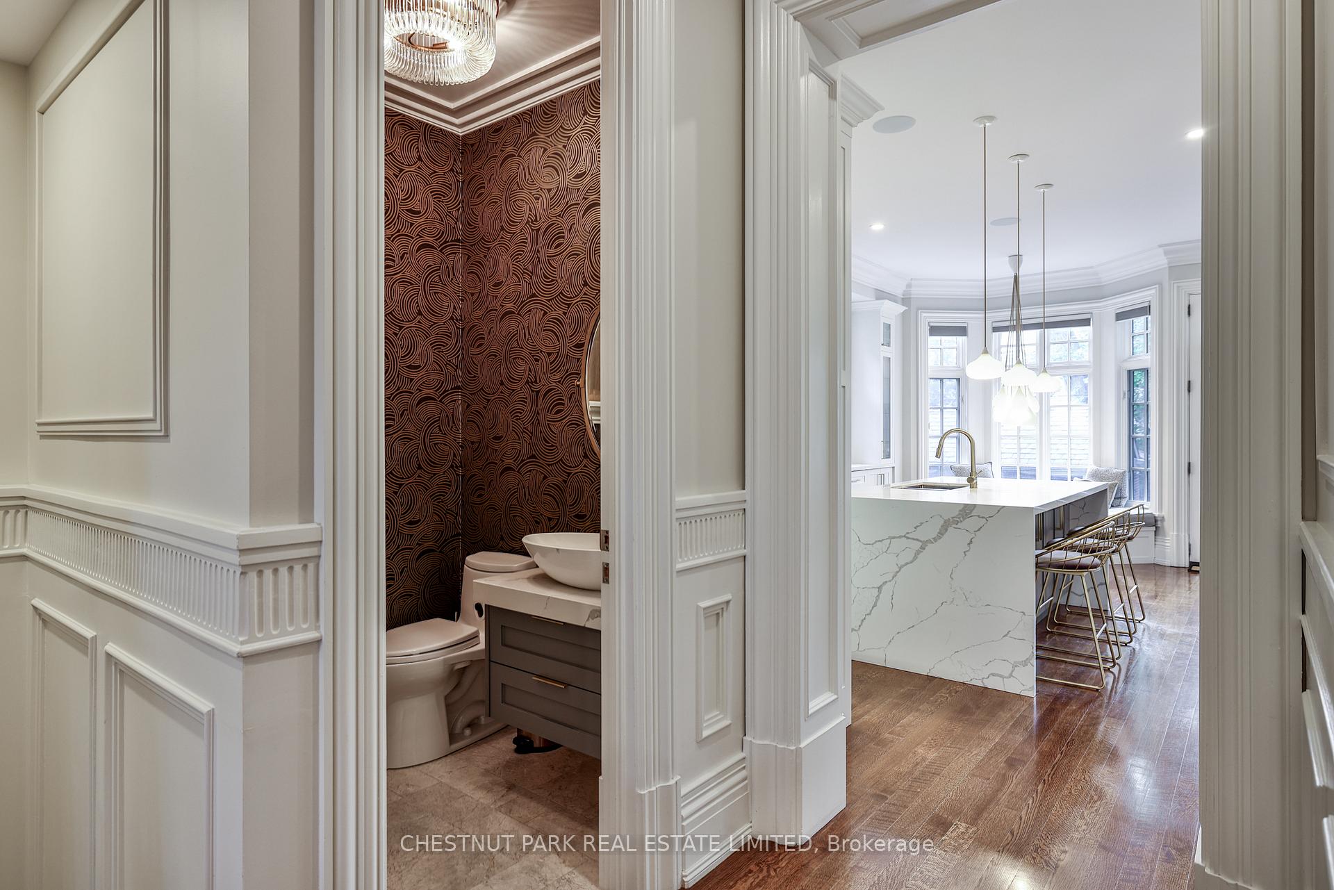 Photo 18 of 19 Whitehall Road, Toronto, Rosedale-Moore Park — HOMEH