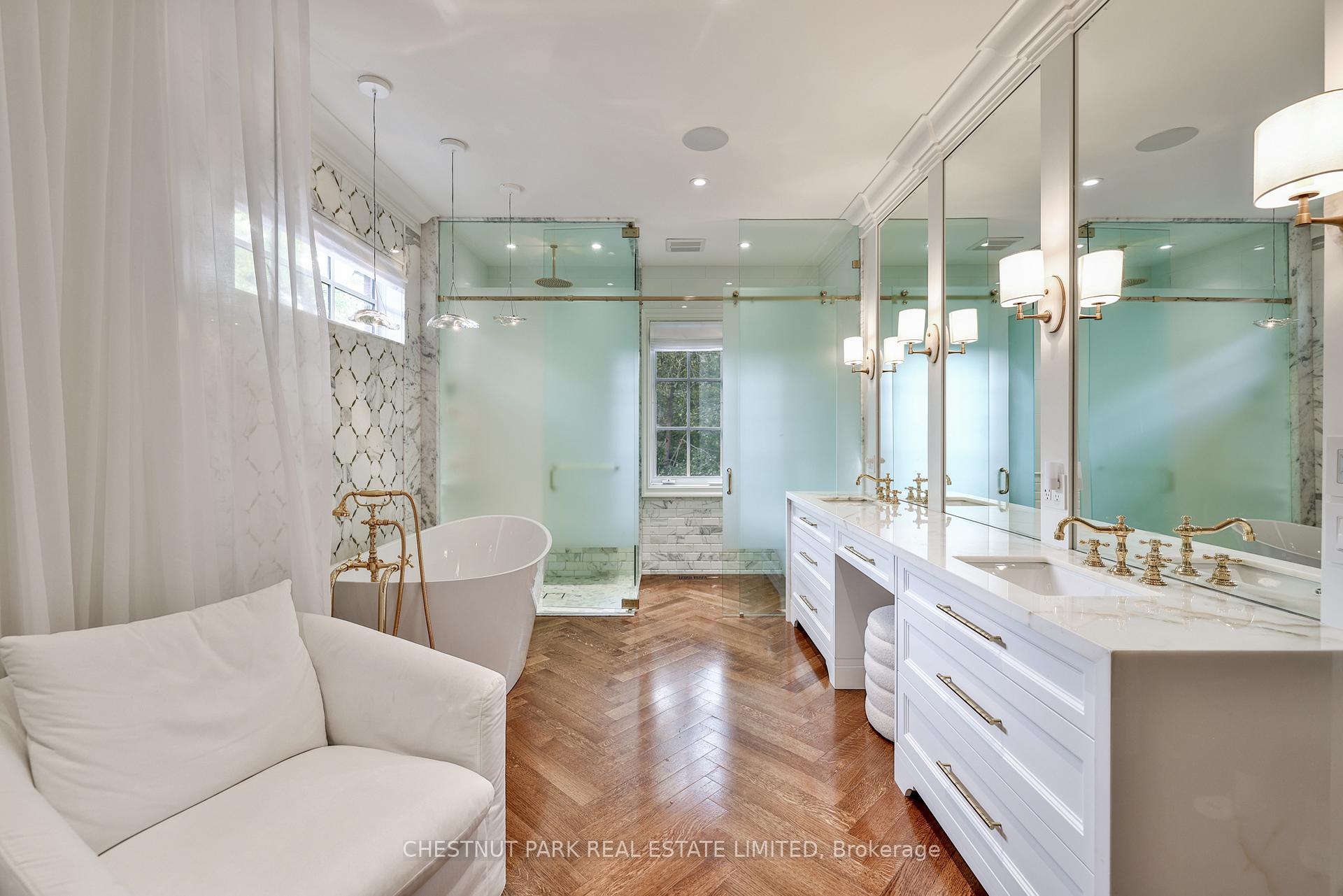 Photo 21 of 19 Whitehall Road, Toronto, Rosedale-Moore Park — HOMEH