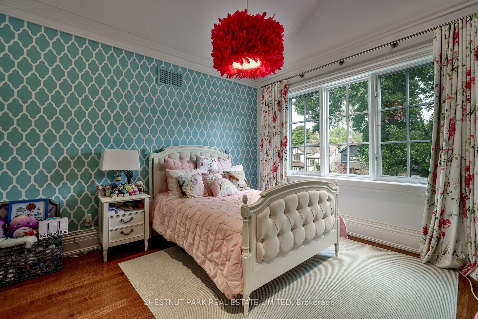 Photo 26 of 19 Whitehall Road, Toronto, Rosedale-Moore Park — HOMEH