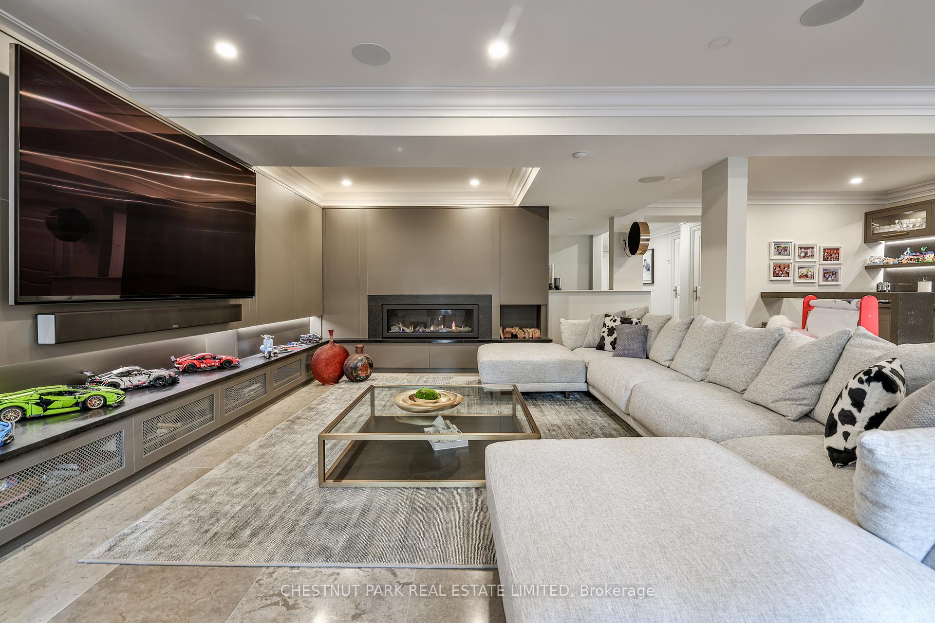 Photo 27 of 19 Whitehall Road, Toronto, Rosedale-Moore Park — HOMEH