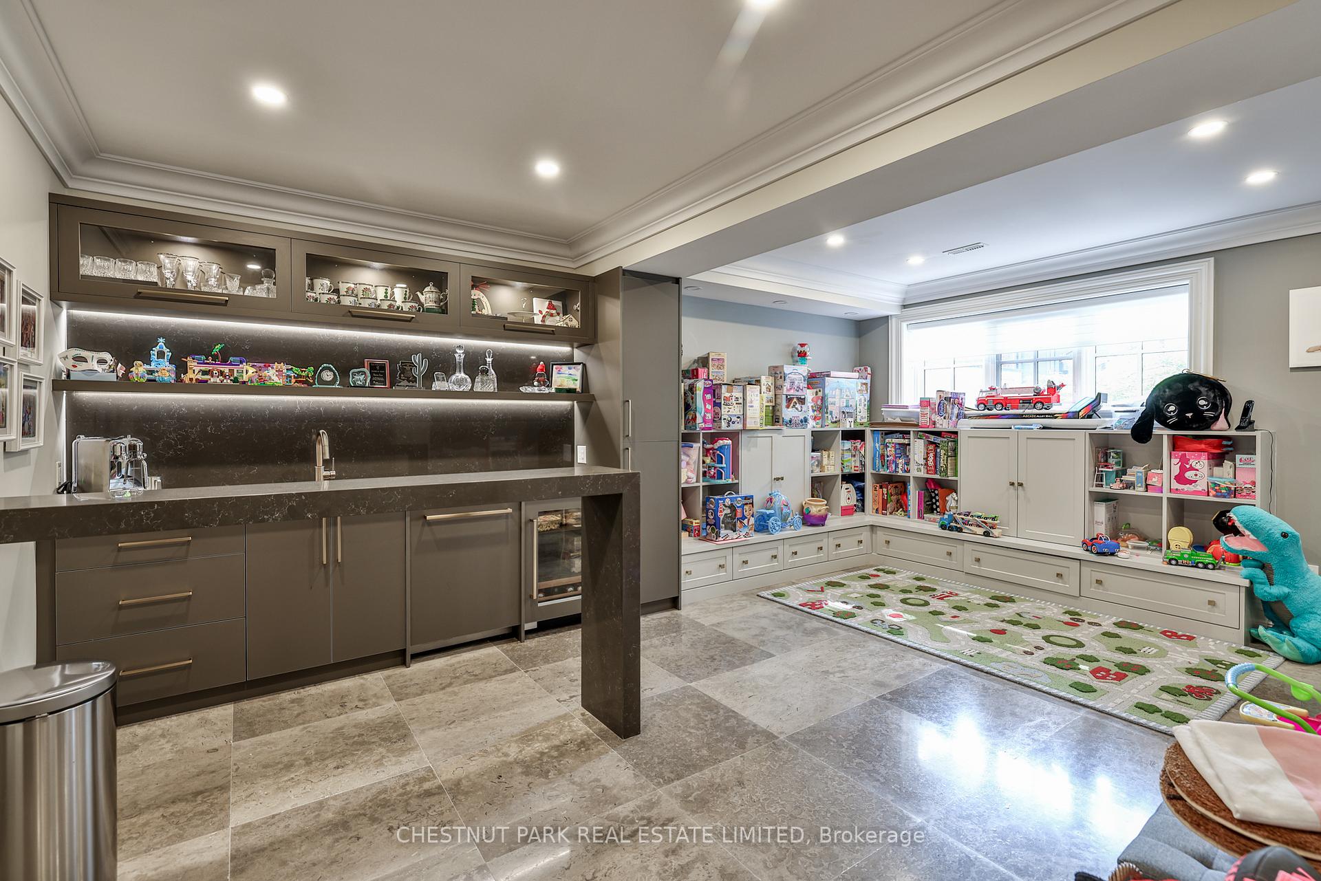 Photo 29 of 19 Whitehall Road, Toronto, Rosedale-Moore Park — HOMEH