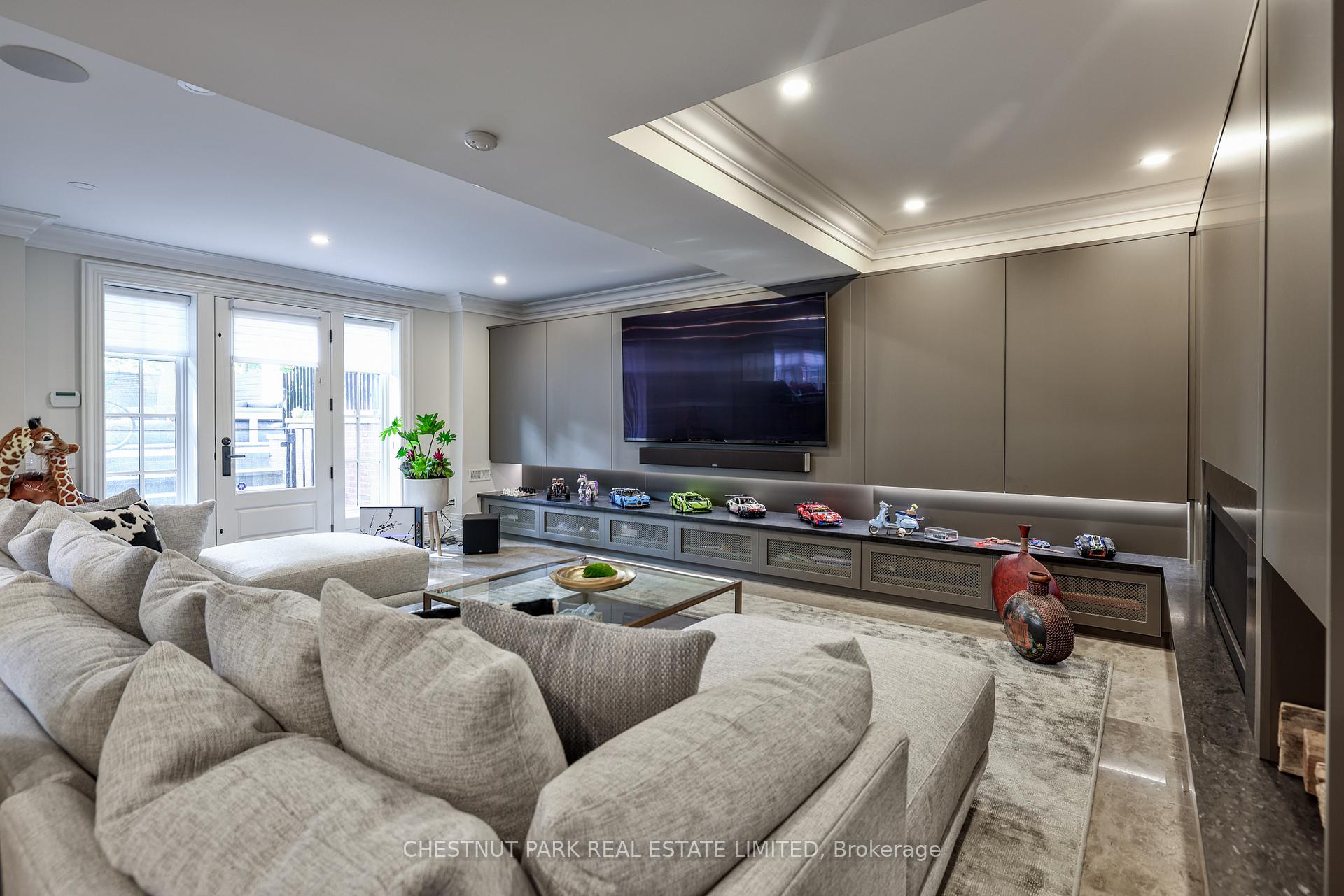 Photo 30 of 19 Whitehall Road, Toronto, Rosedale-Moore Park — HOMEH