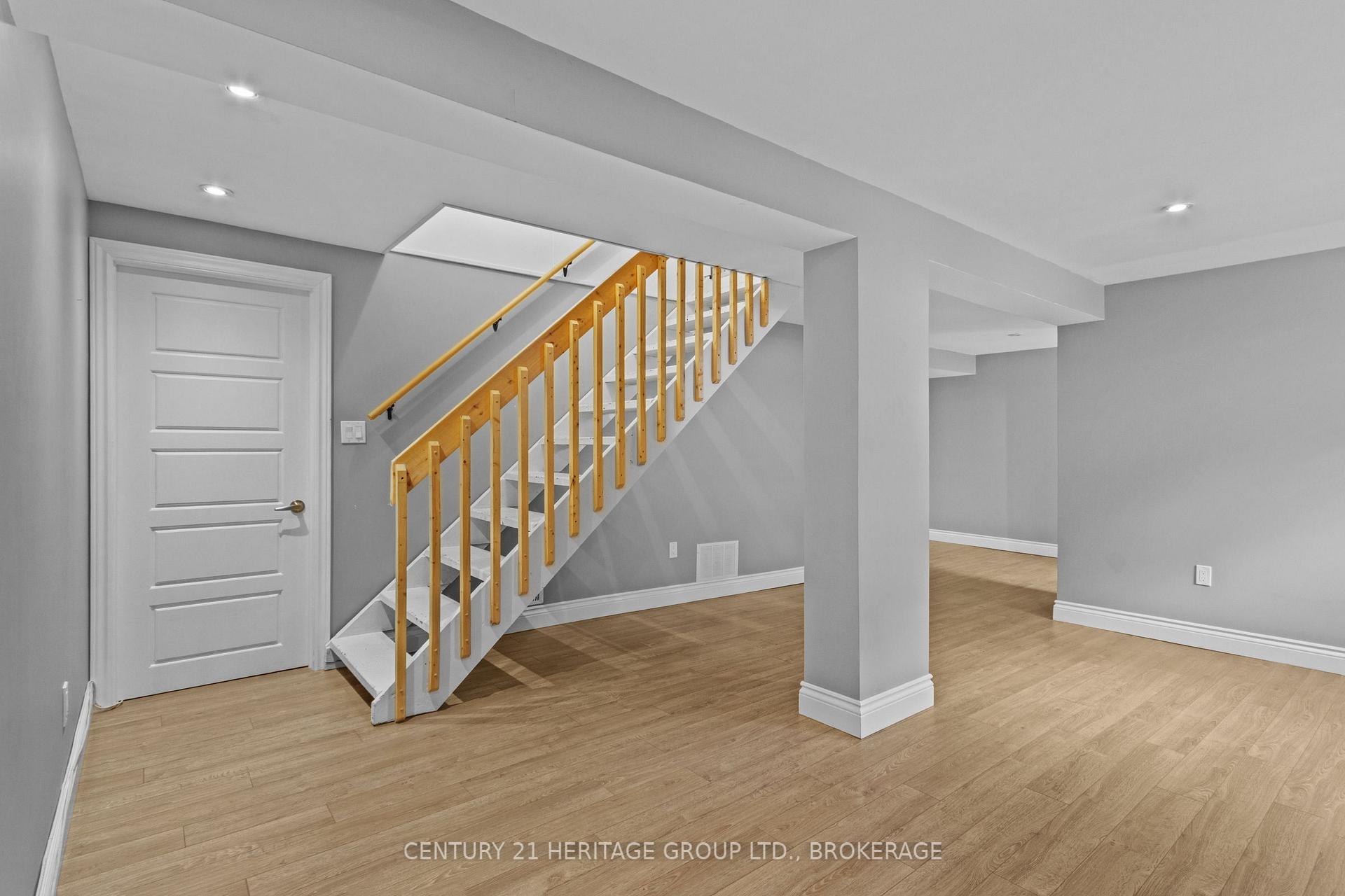 Photo 26 of 306 Glengarry Road, Kingston, West of Sir John A. Blvd — HOMEH