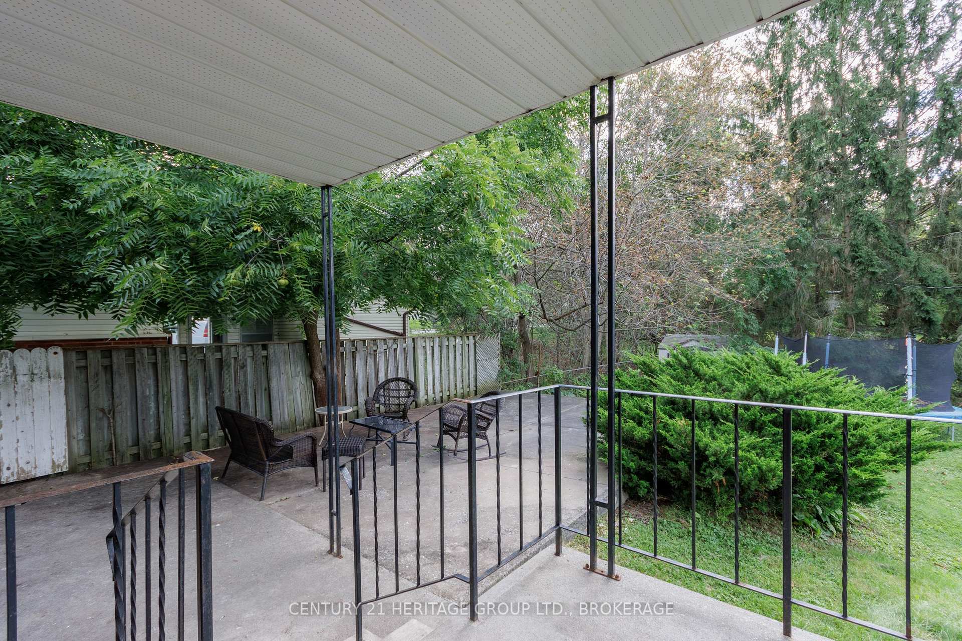Photo 38 of 306 Glengarry Road, Kingston, West of Sir John A. Blvd — HOMEH