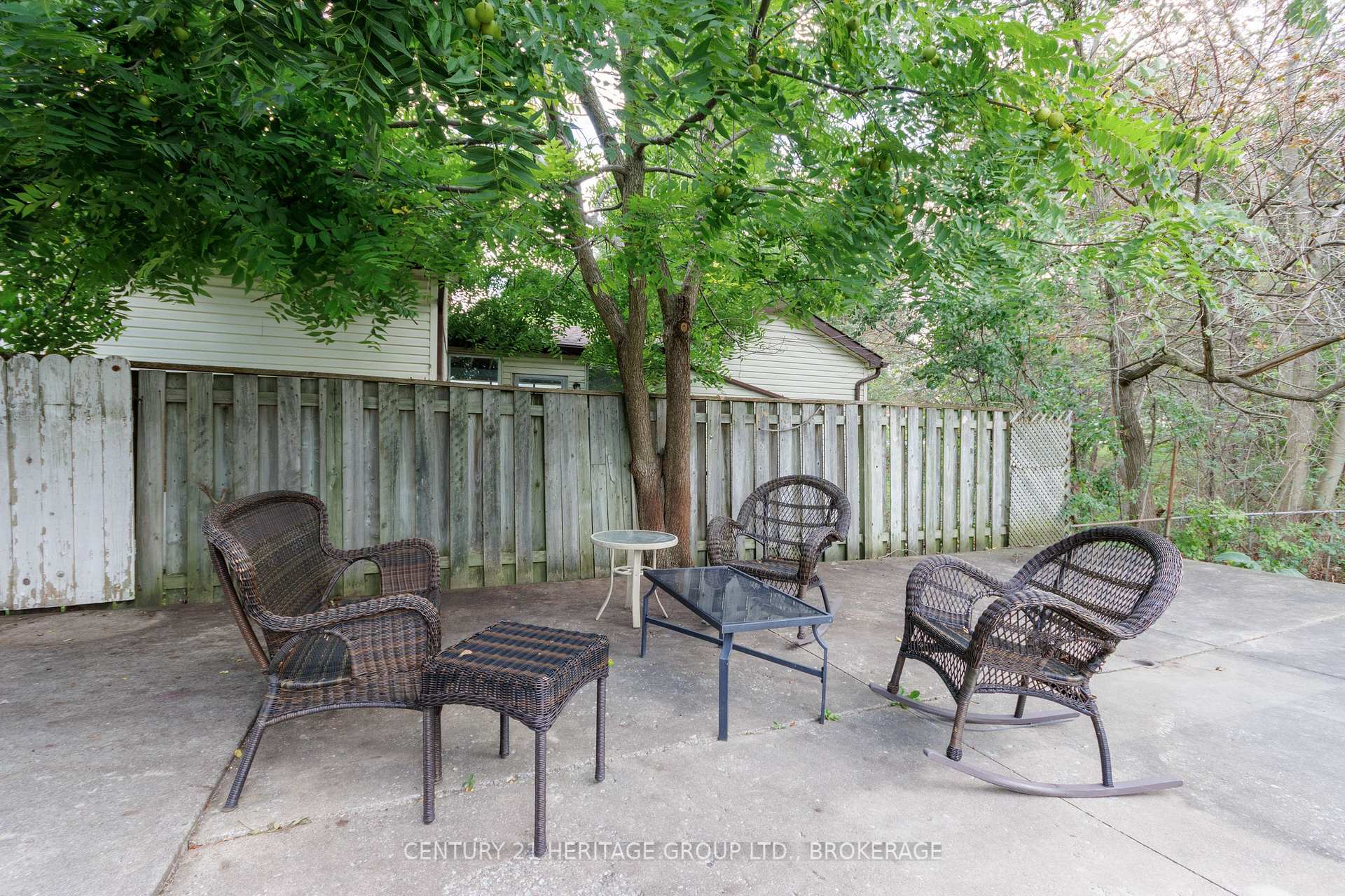 Photo 39 of 306 Glengarry Road, Kingston, West of Sir John A. Blvd — HOMEH