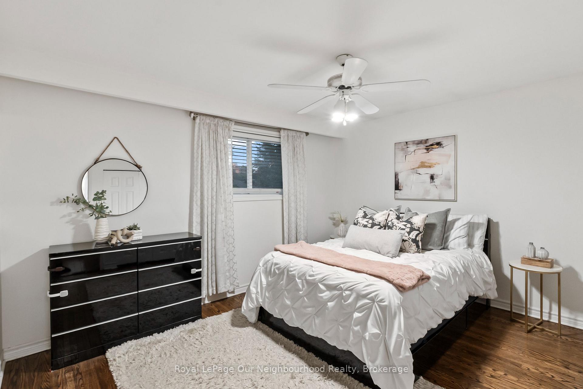 Photo 6 of 45 Chipper Crescent, Scarborough, Eglinton East — HOMEH
