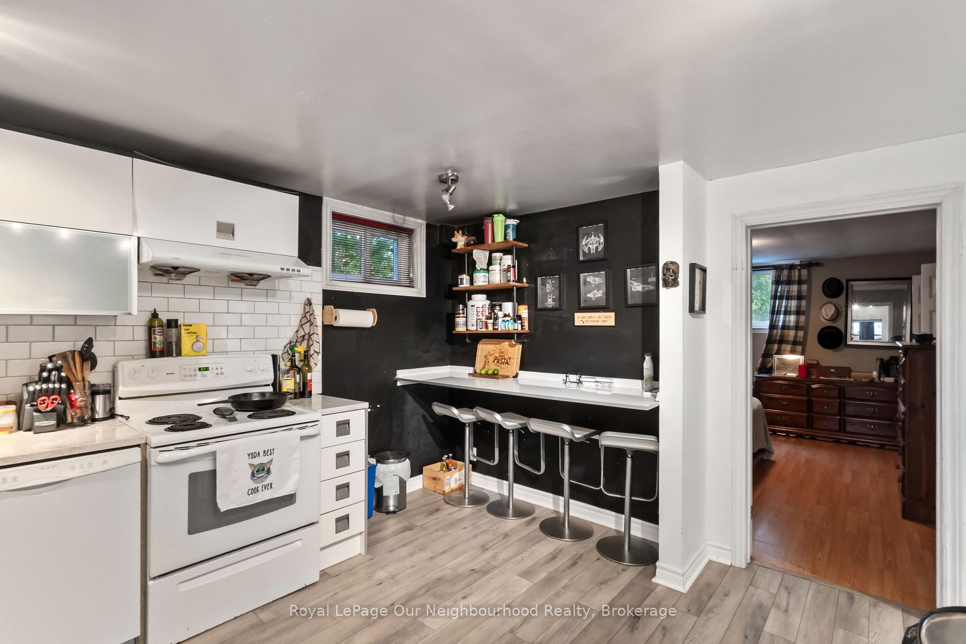 Photo 12 of 45 Chipper Crescent, Scarborough, Eglinton East — HOMEH