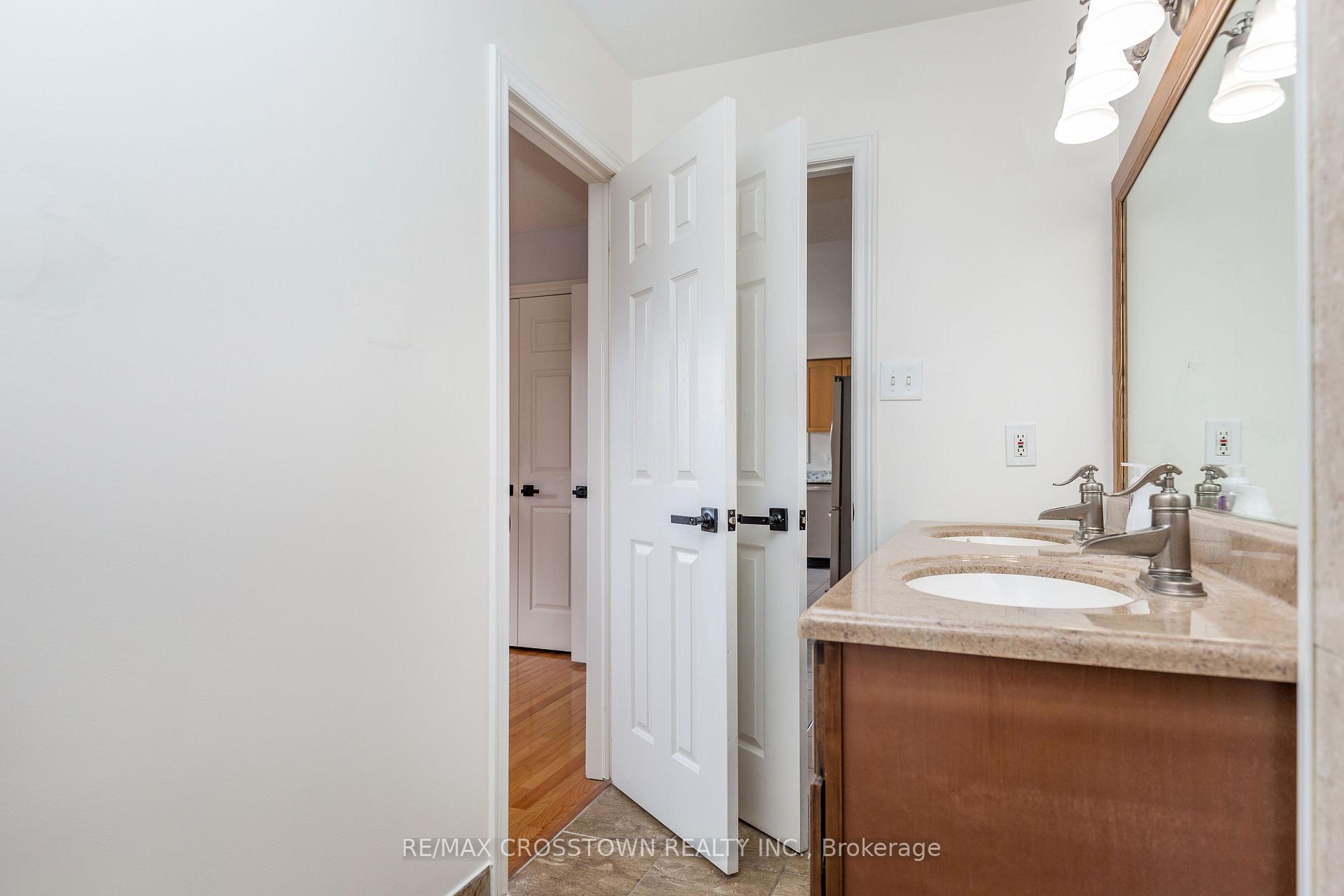 Photo 20 of 1 Lang Drive, Barrie, Northwest — HOMEH