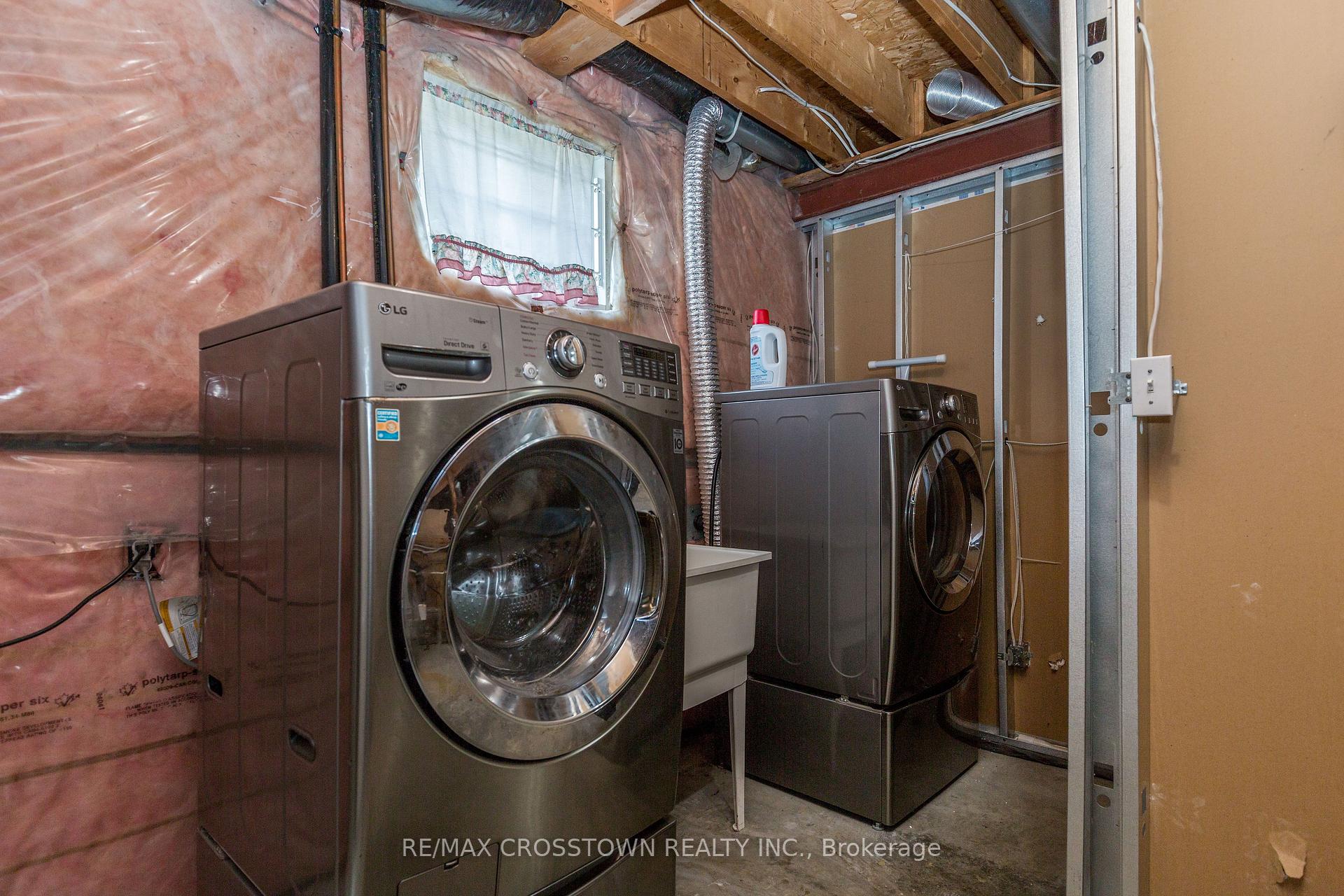 Photo 27 of 1 Lang Drive, Barrie, Northwest — HOMEH
