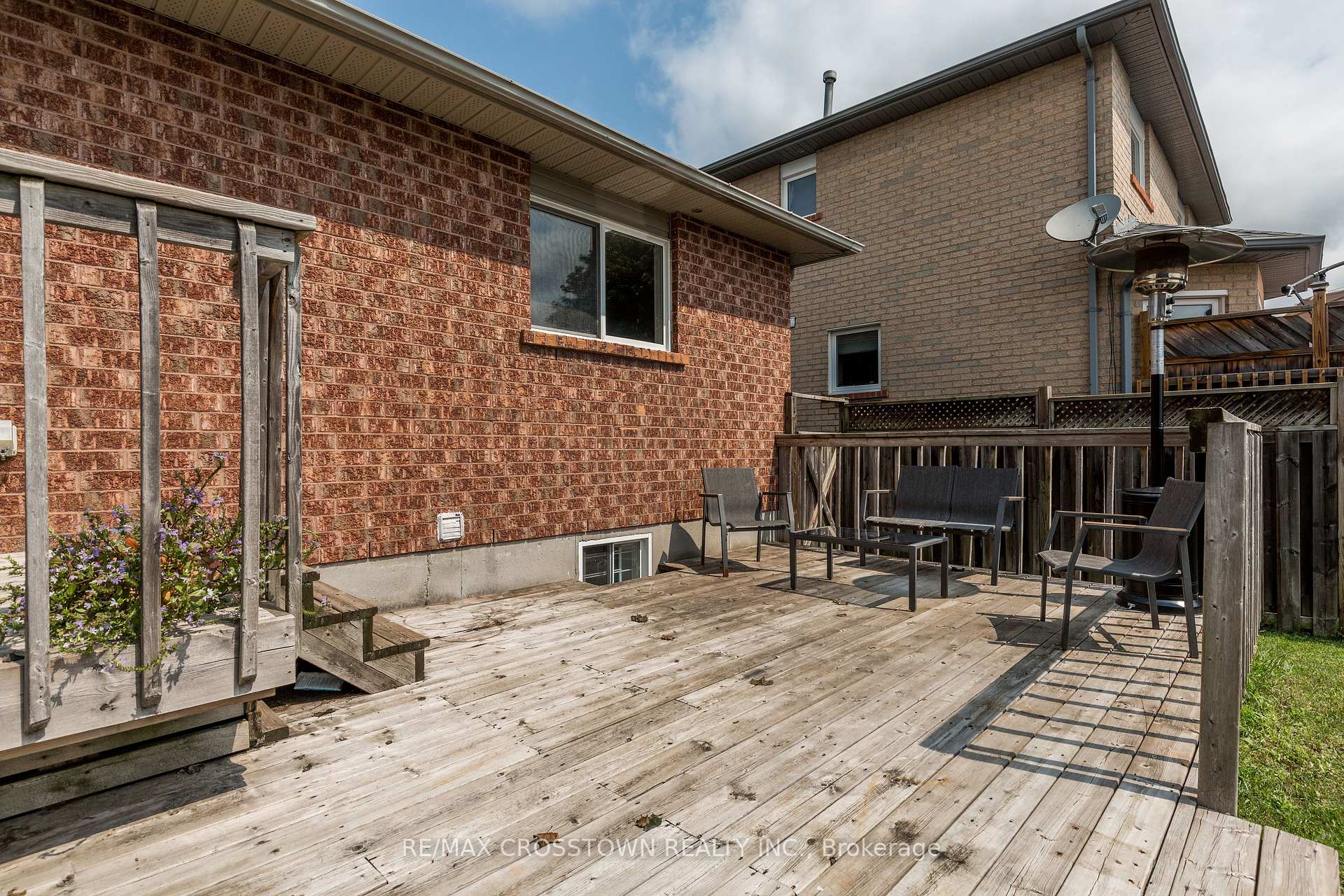 Photo 36 of 1 Lang Drive, Barrie, Northwest — HOMEH