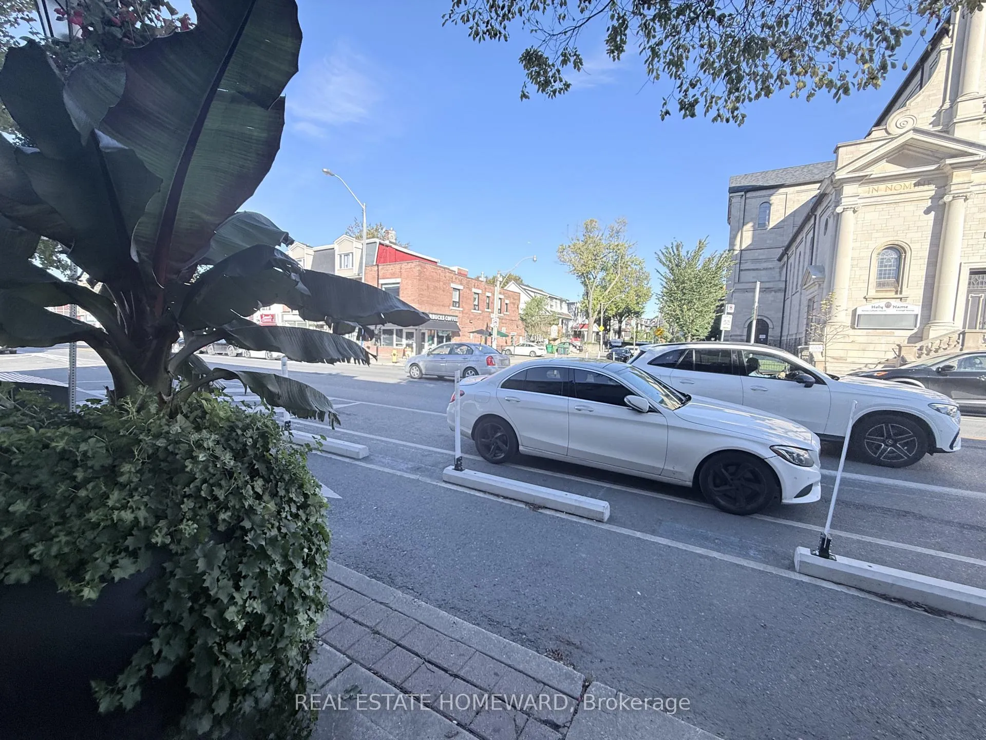 Photo 16 of Unit Apt 2, 611 Danforth Avenue, Toronto, North Riverdale — HOMEH