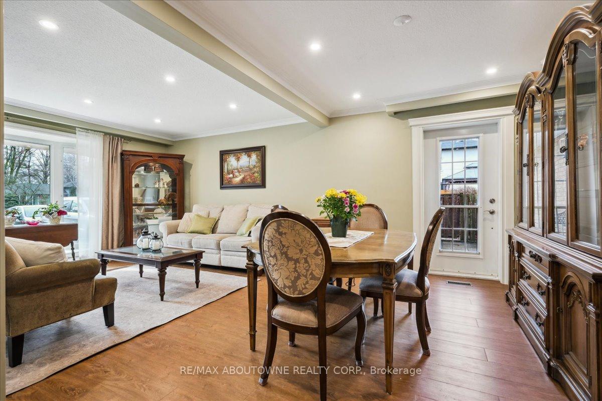Photo 14 of 2033 Saxon Road, Oakville, West — HOMEH