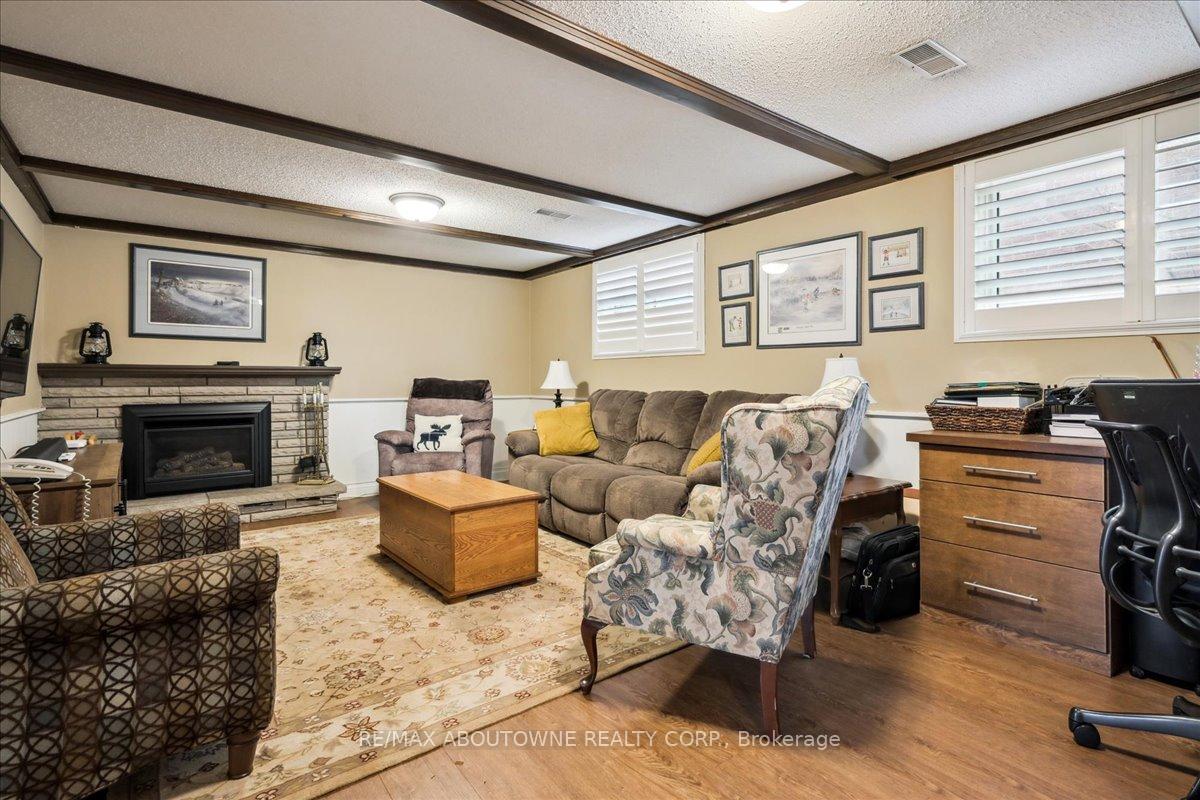Photo 31 of 2033 Saxon Road, Oakville, West — HOMEH