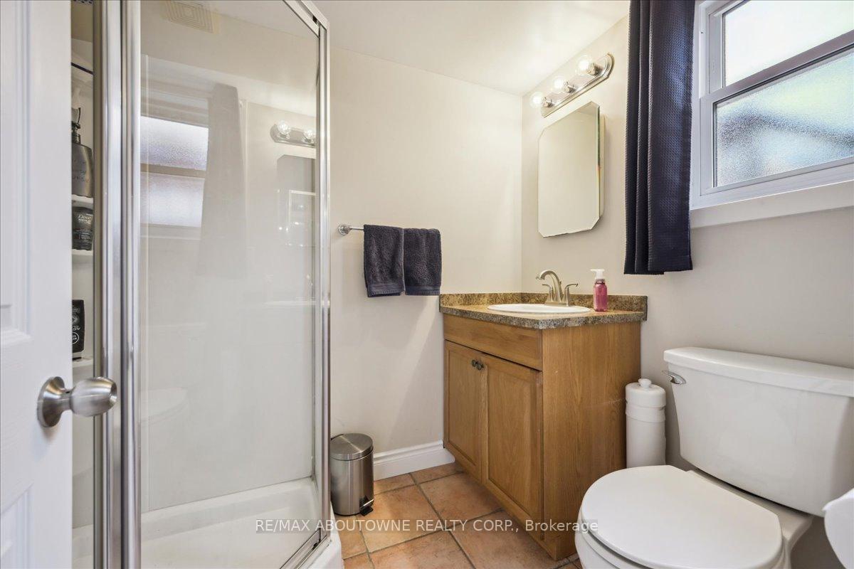 Photo 34 of 2033 Saxon Road, Oakville, West — HOMEH