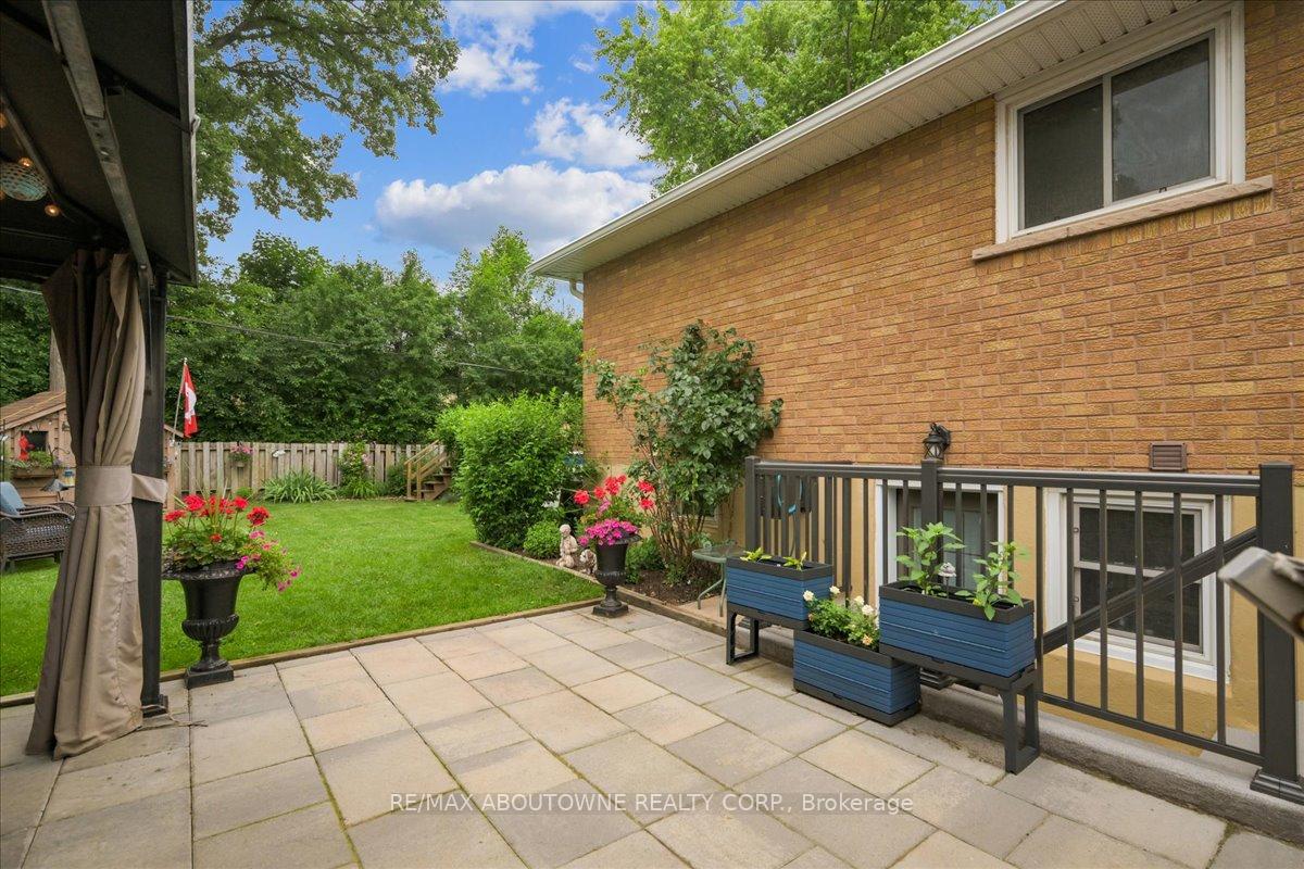 Photo 41 of 2033 Saxon Road, Oakville, West — HOMEH