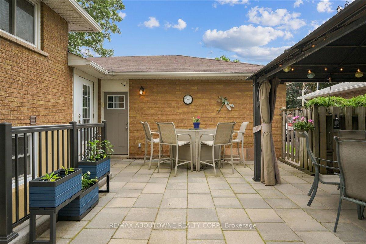 Photo 42 of 2033 Saxon Road, Oakville, West — HOMEH