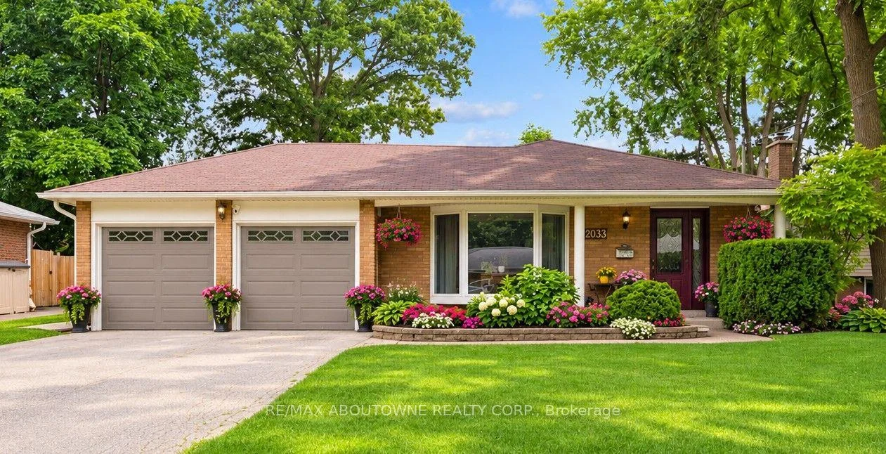 Photo 1 of 2033 Saxon Road, Oakville, West — HOMEH