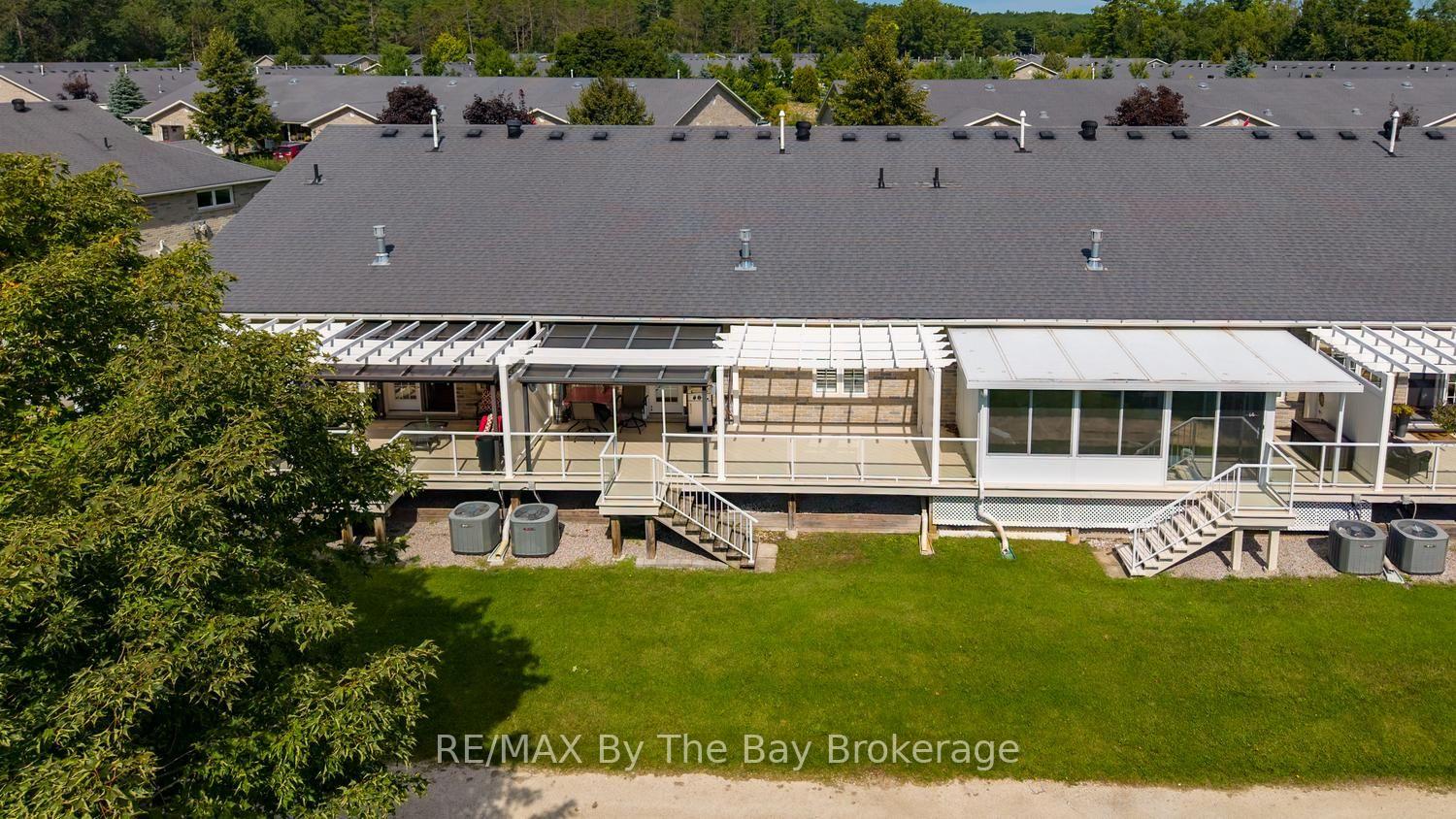 Photo 4 of 131 Greenway Drive, Wasaga Beach — HOMEH