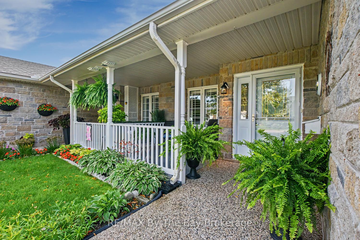 Photo 6 of 131 Greenway Drive, Wasaga Beach — HOMEH