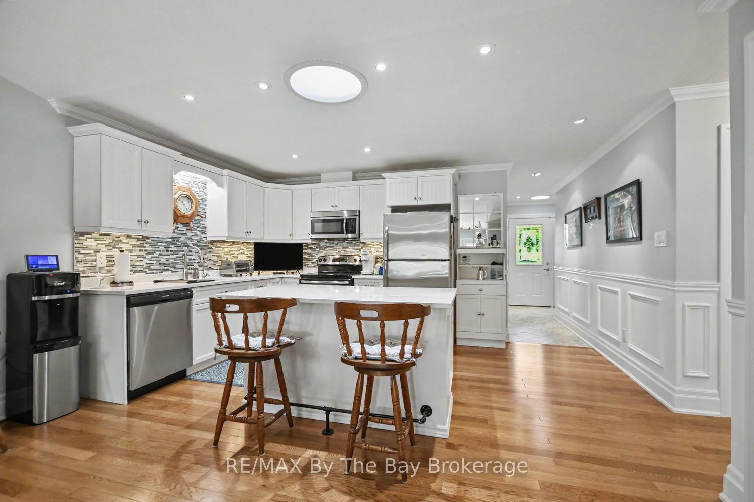 Photo 9 of 131 Greenway Drive, Wasaga Beach — HOMEH