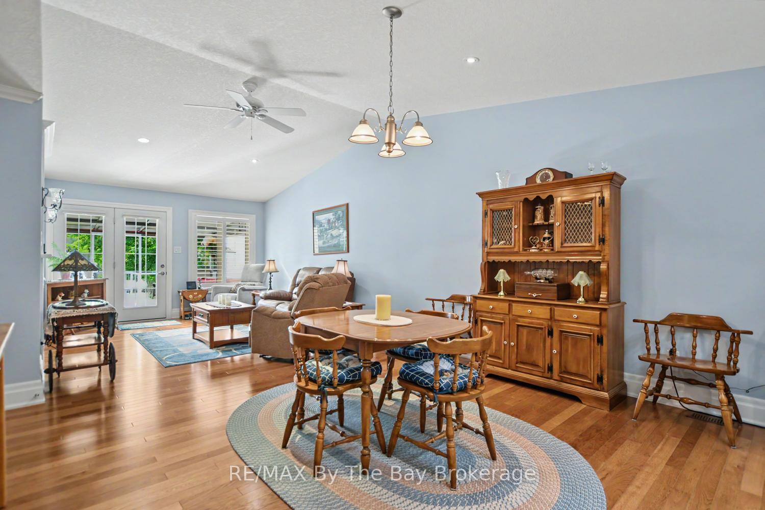 Photo 15 of 131 Greenway Drive, Wasaga Beach — HOMEH
