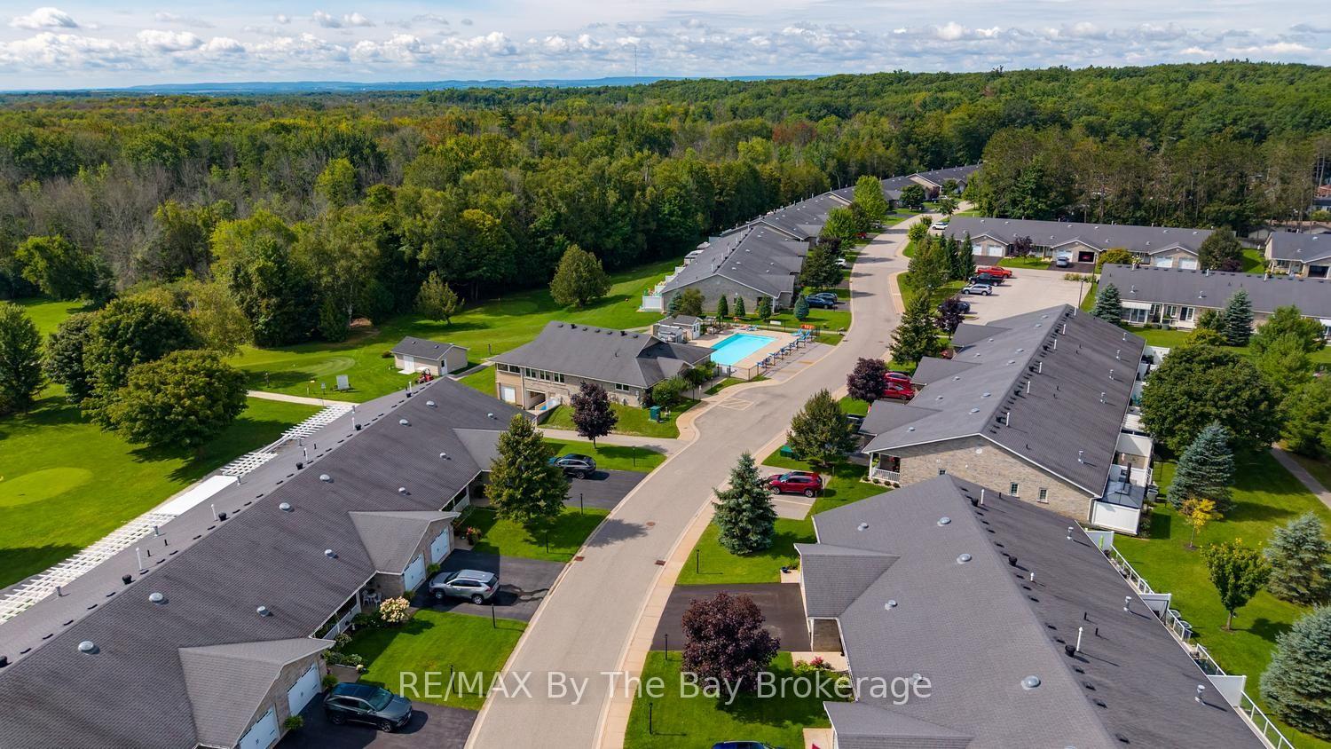 Photo 35 of 131 Greenway Drive, Wasaga Beach — HOMEH