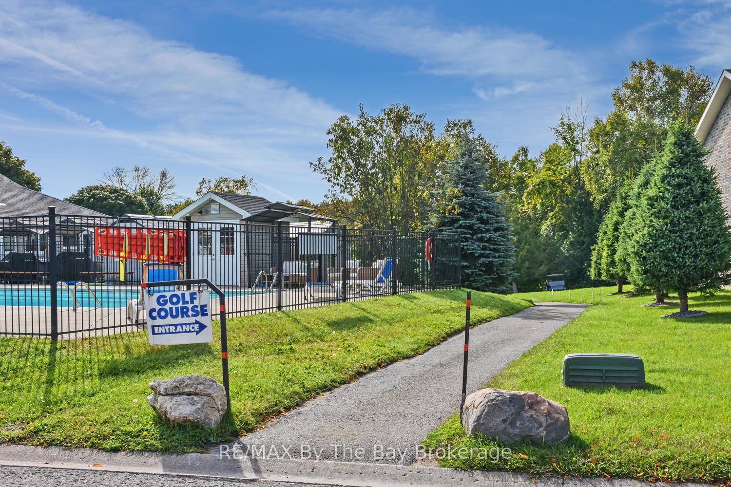 Photo 42 of 131 Greenway Drive, Wasaga Beach — HOMEH