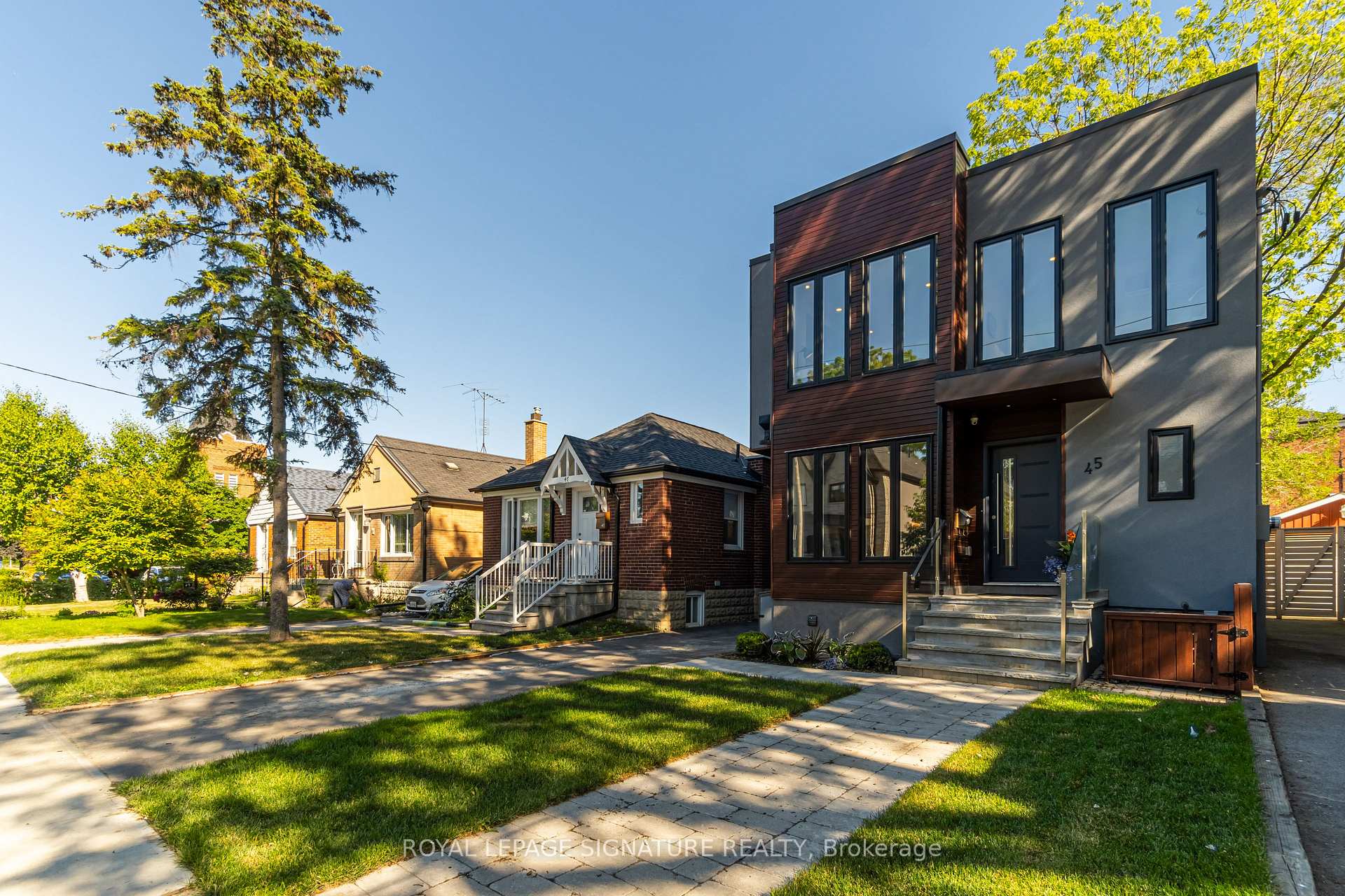 Photo 1 of Unit Main, 45 William Street, North York, Weston — HOMEH