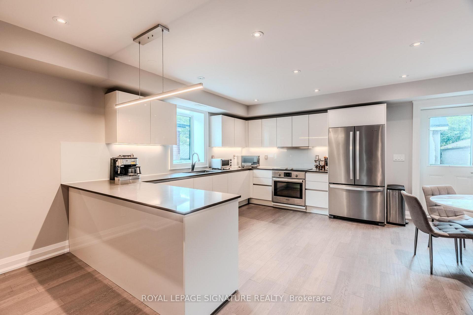 Photo 7 of Unit Main, 45 William Street, North York, Weston — HOMEH