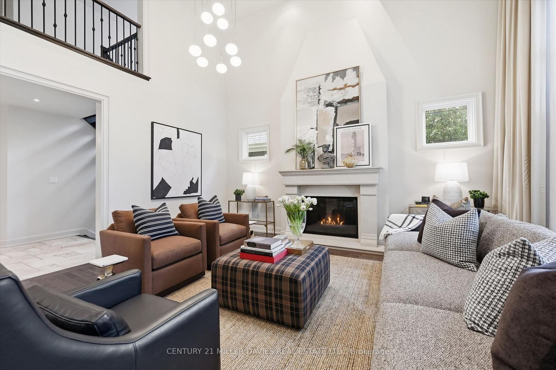 Photo 17 of 249 Lakeside Avenue, Burlington, Roseland — HOMEH