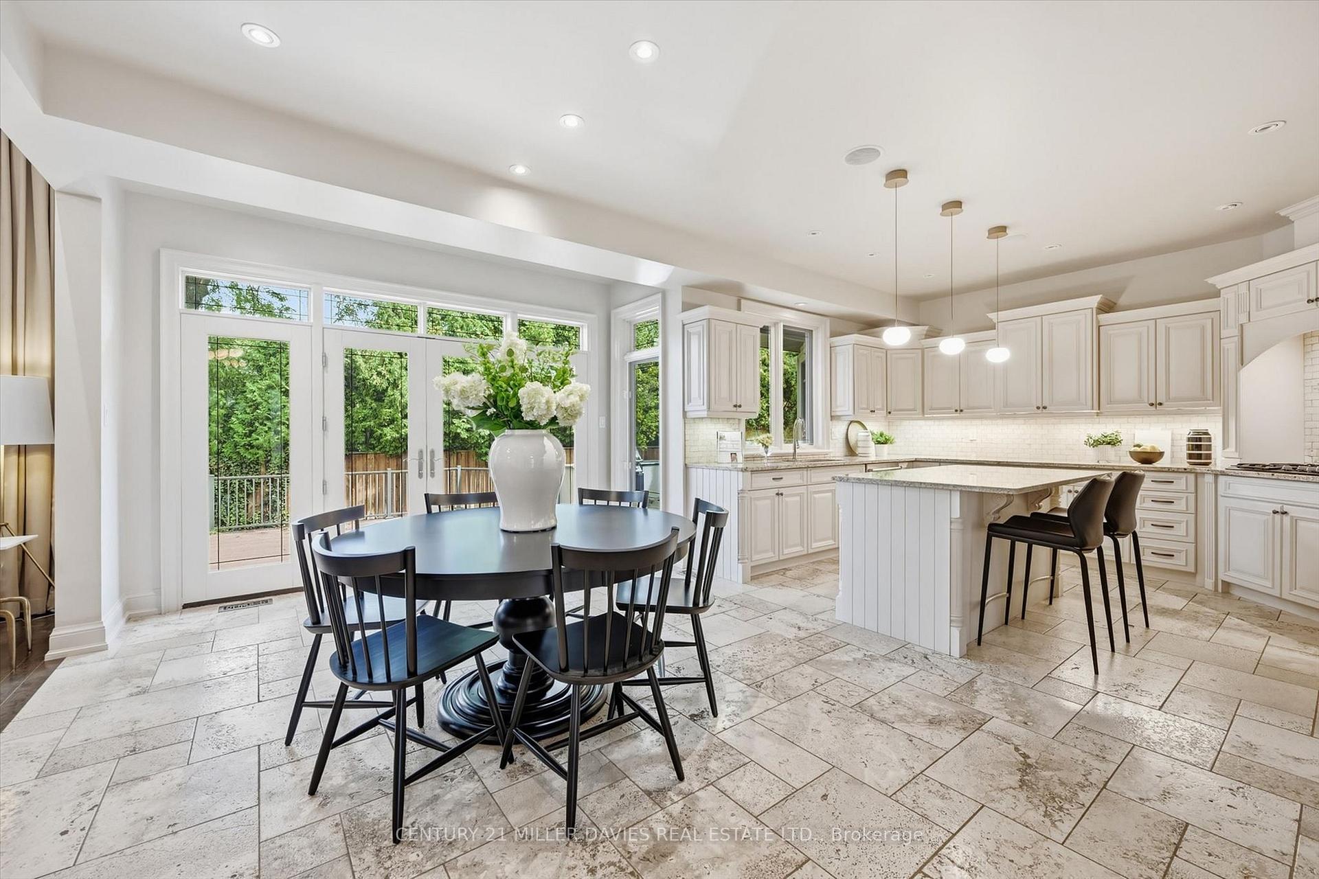 Photo 31 of 249 Lakeside Avenue, Burlington, Roseland — HOMEH