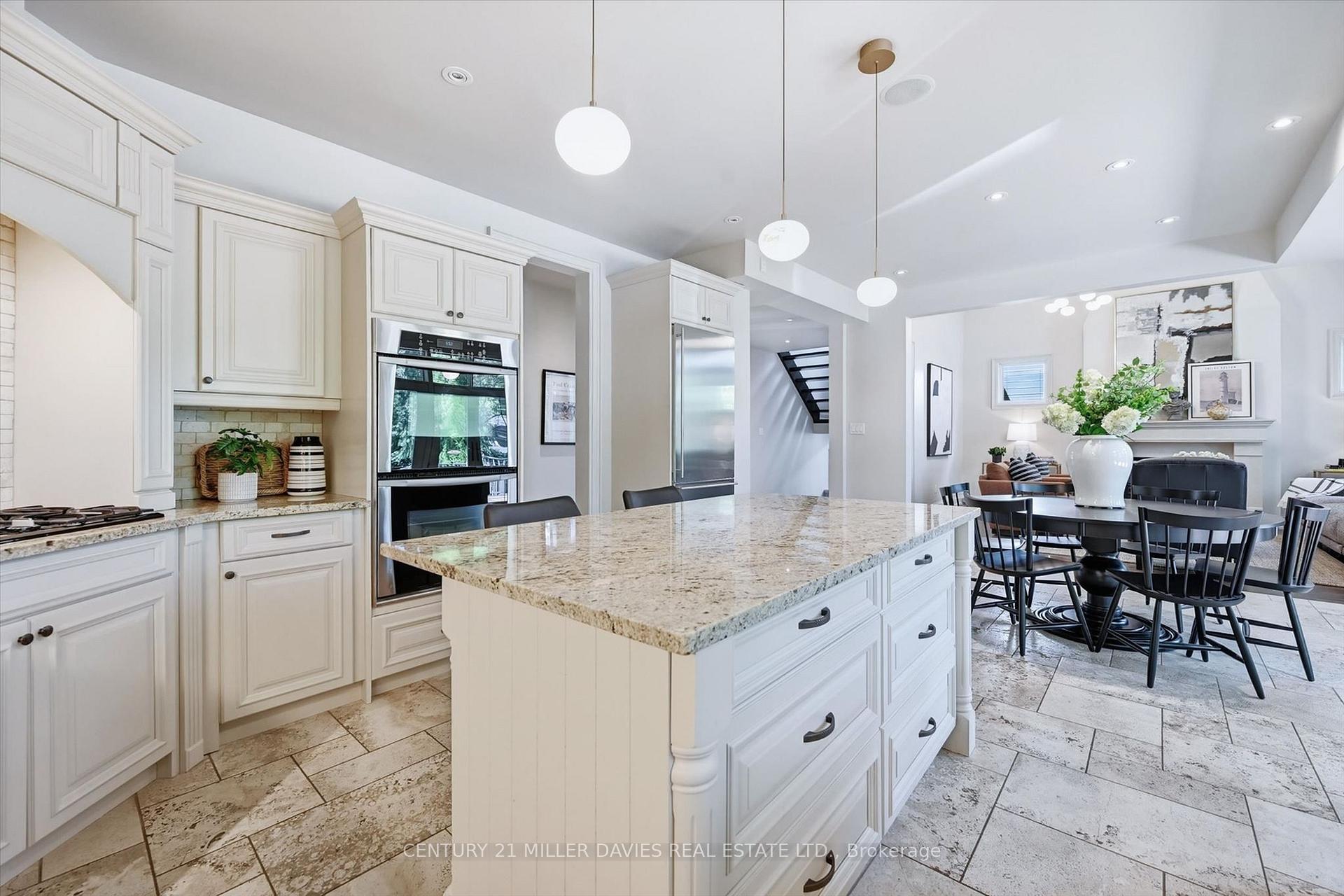 Photo 38 of 249 Lakeside Avenue, Burlington, Roseland — HOMEH
