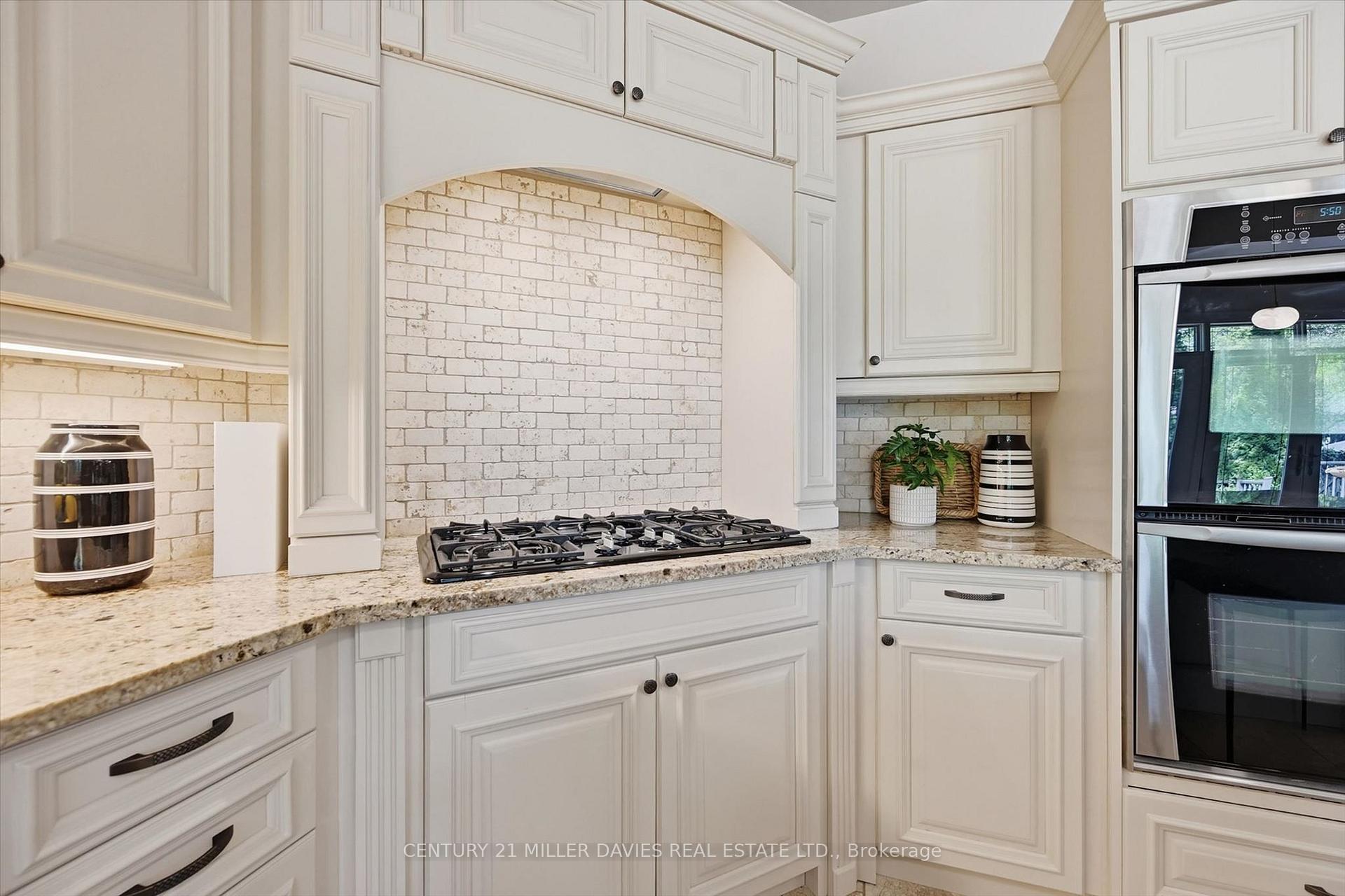 Photo 40 of 249 Lakeside Avenue, Burlington, Roseland — HOMEH