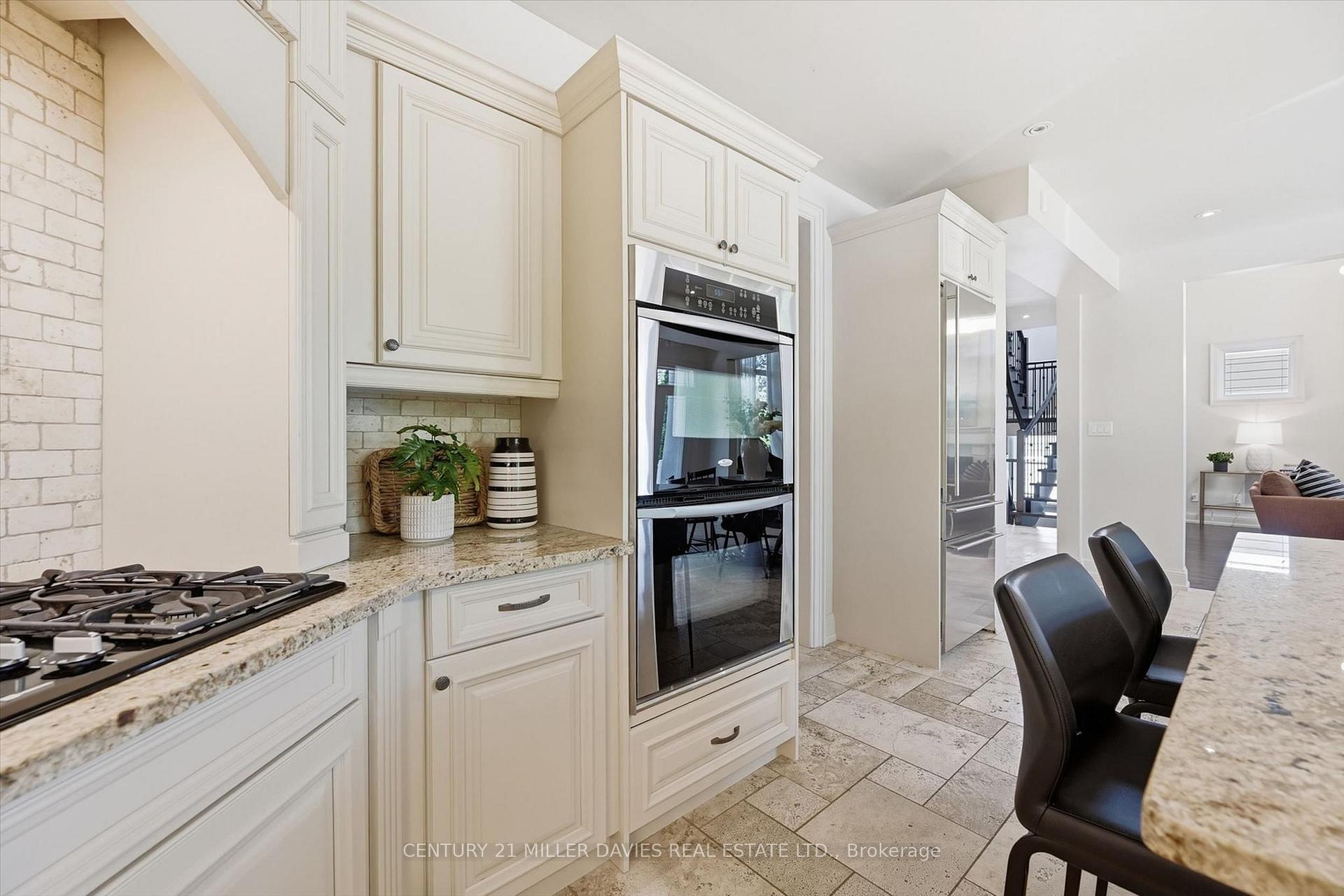 Photo 42 of 249 Lakeside Avenue, Burlington, Roseland — HOMEH
