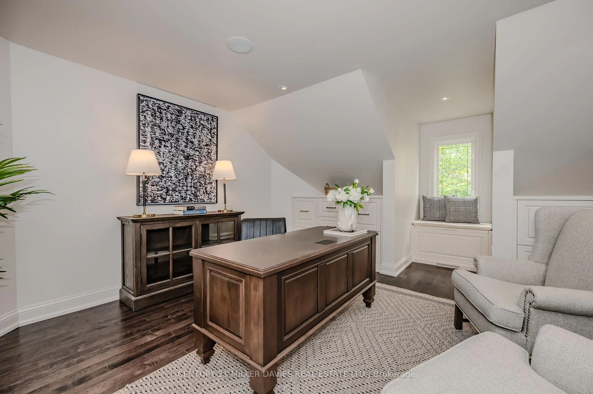 Photo 51 of 249 Lakeside Avenue, Burlington, Roseland — HOMEH
