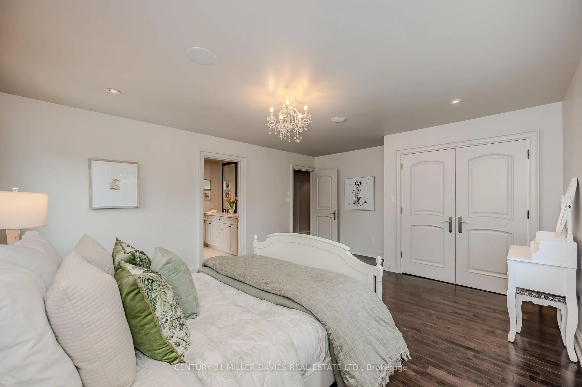 Photo 65 of 249 Lakeside Avenue, Burlington, Roseland — HOMEH