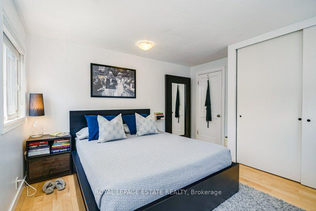 Photo 18 of 82 August Avenue, Scarborough, Oakridge — HOMEH