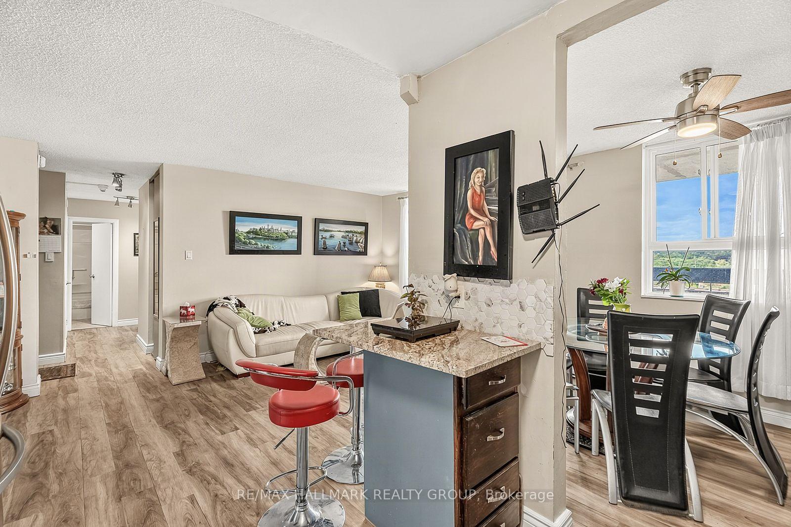 Photo 21 of Unit 705, 2000 Jasmine Crescent, Ottawa, Beacon Hill South — HOMEH