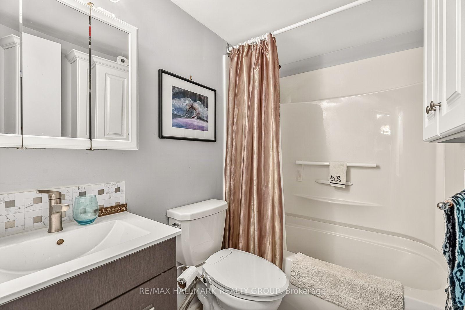Photo 31 of Unit 705, 2000 Jasmine Crescent, Ottawa, Beacon Hill South — HOMEH