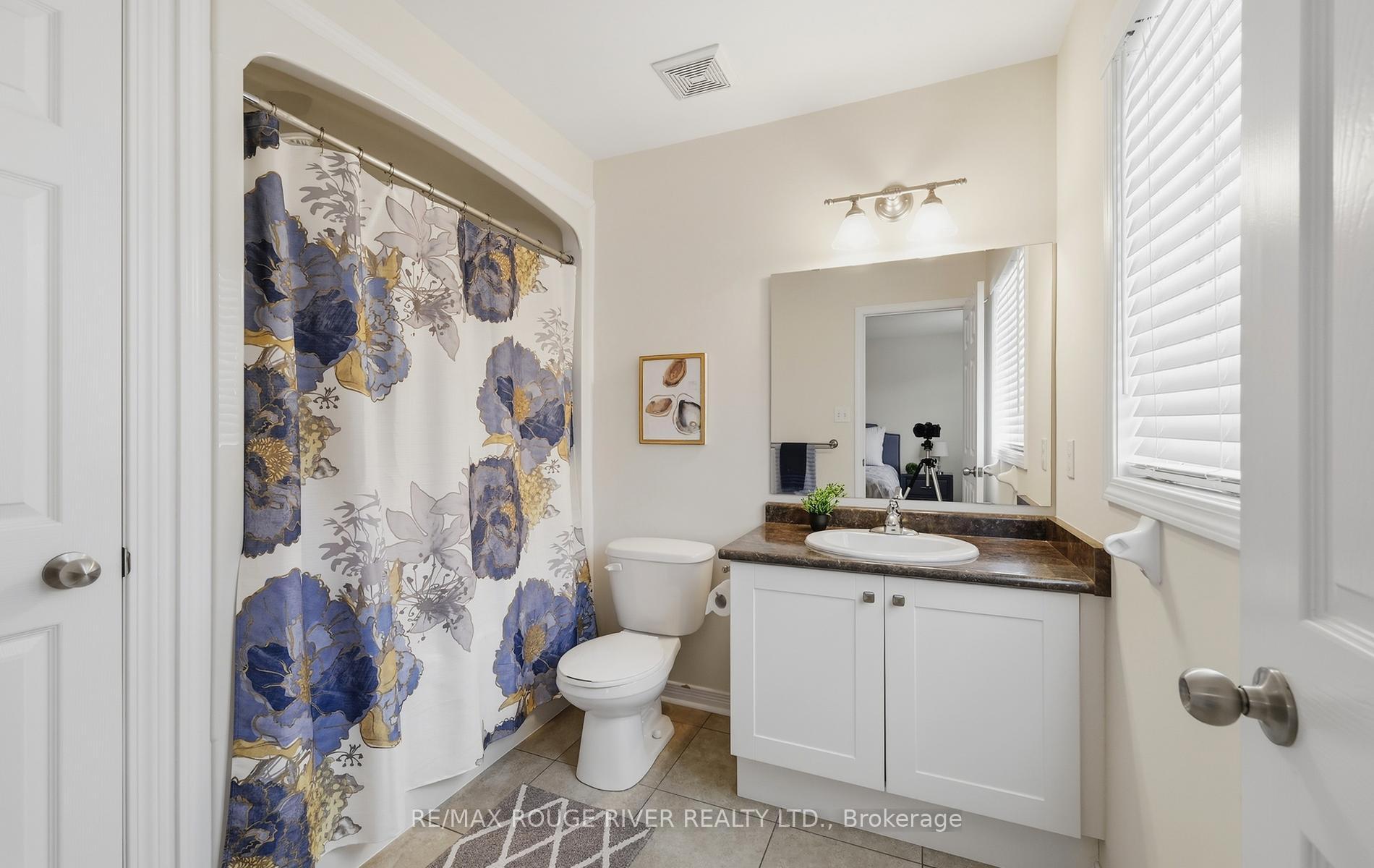 Photo 23 of 65 Westover Drive, Clarington, Bowmanville — HOMEH