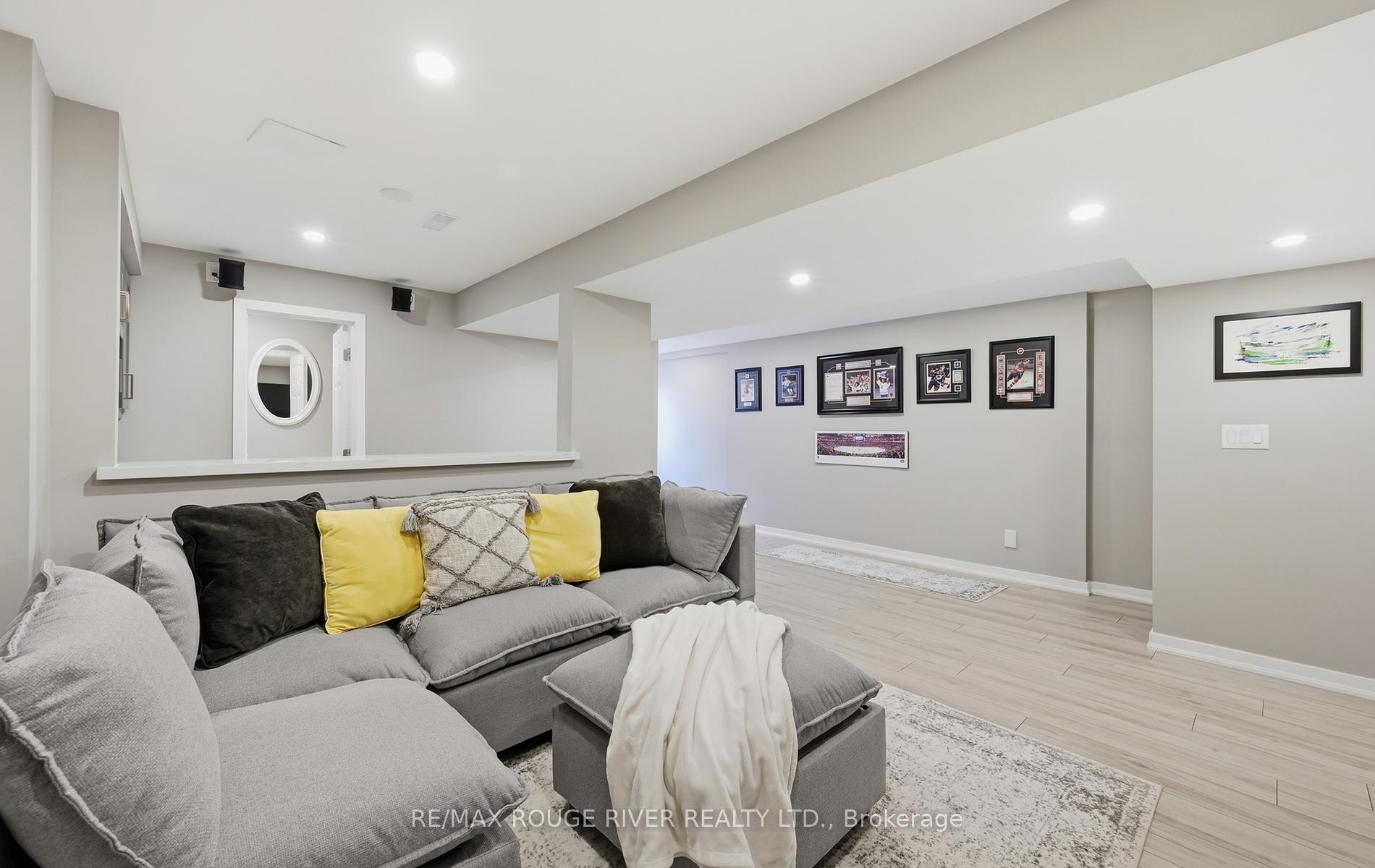 Photo 33 of 65 Westover Drive, Clarington, Bowmanville — HOMEH