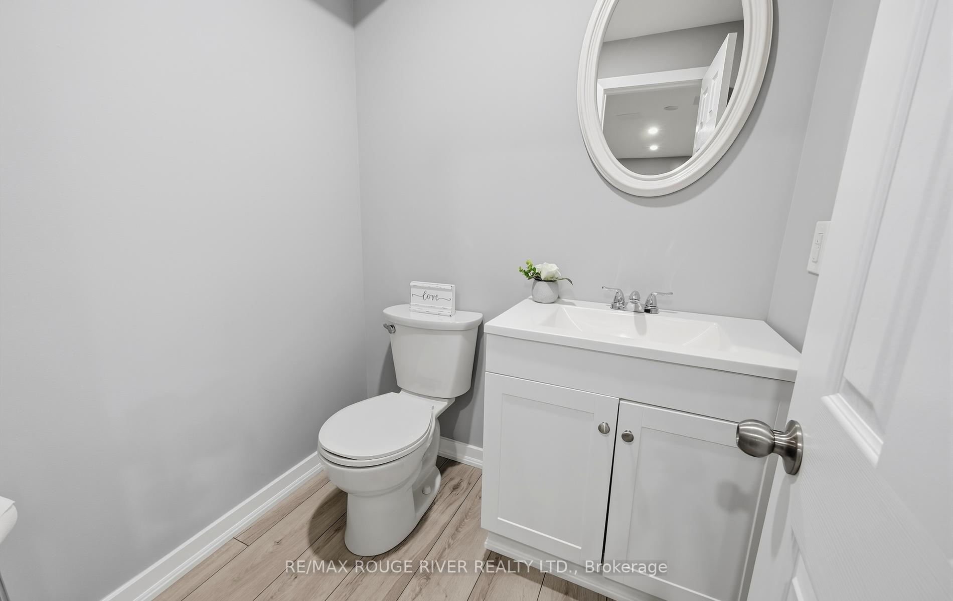 Photo 37 of 65 Westover Drive, Clarington, Bowmanville — HOMEH