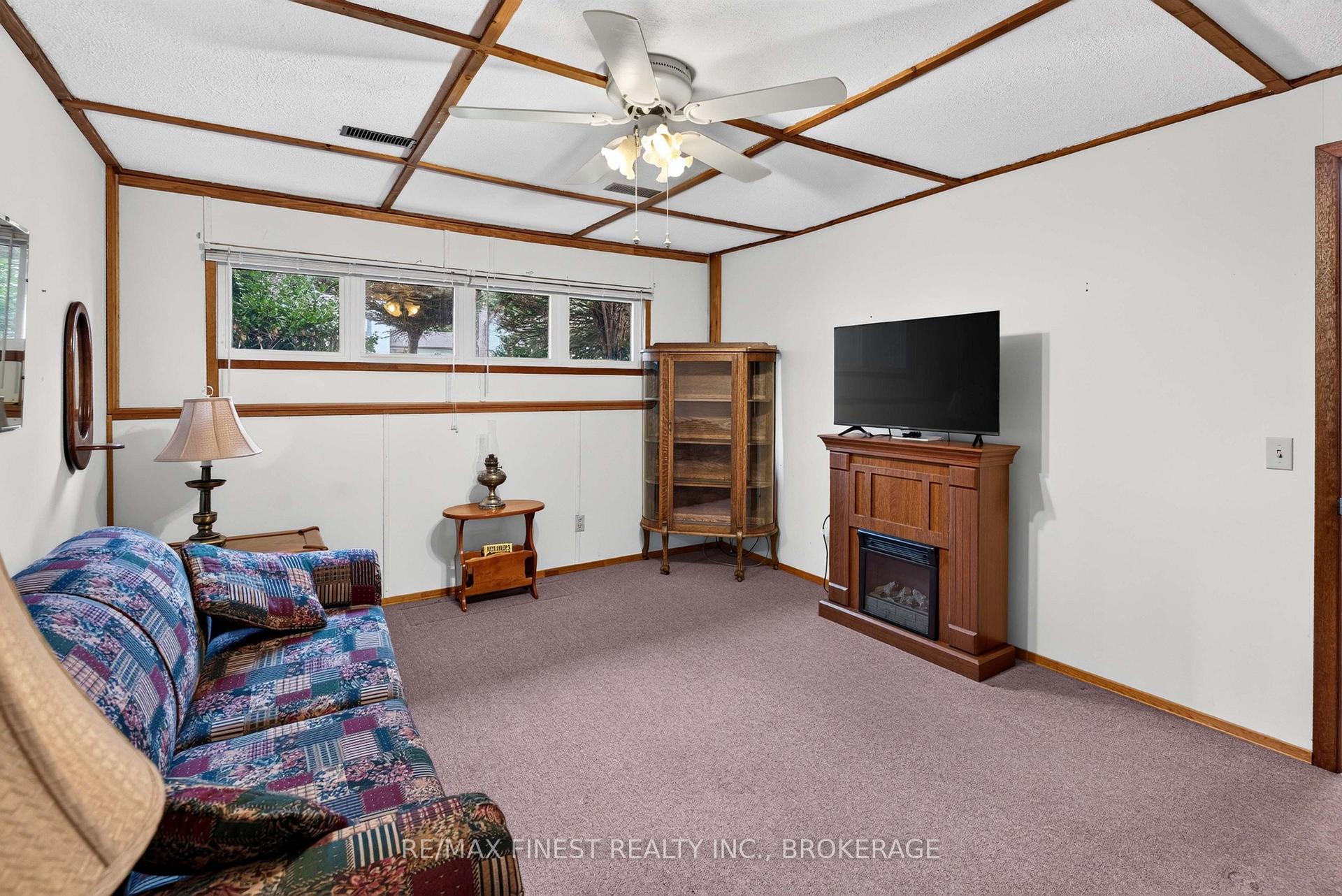 Photo 33 of 925 Kenshaw Street, Kingston, North of Taylor-Kidd Blvd — HOMEH